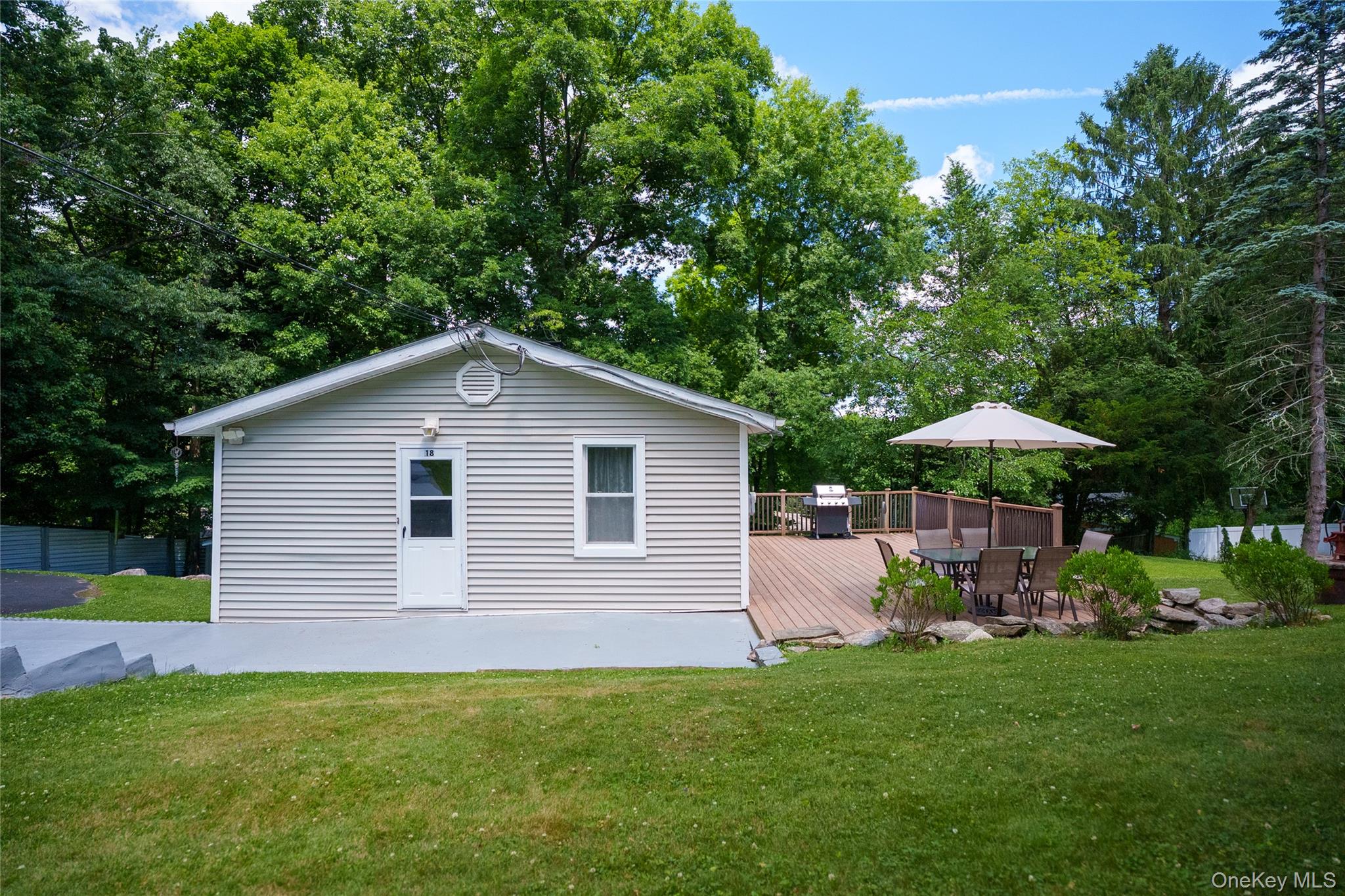 18 Worthington Drive W, Carmel NY 10512