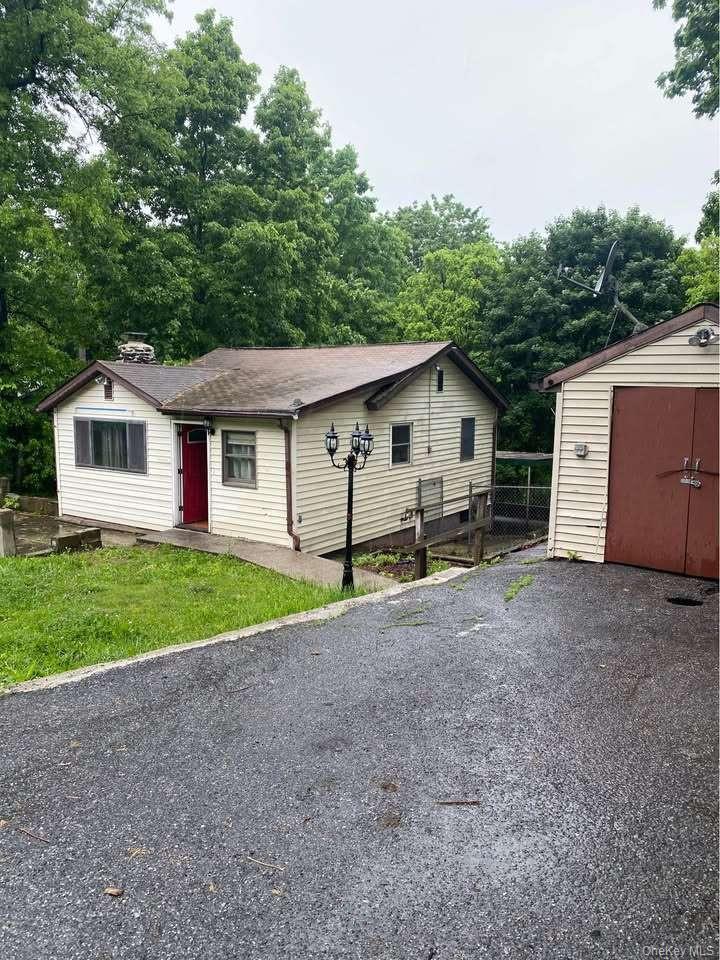 32 Cedar Trail, Monroe NY 10950