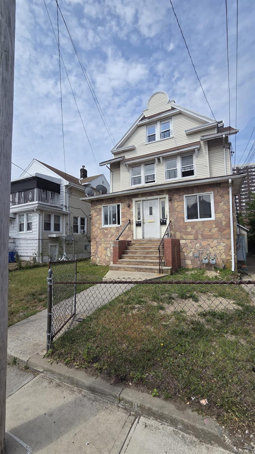 329 Beach 29th Street, Far Rockaway NY 11691