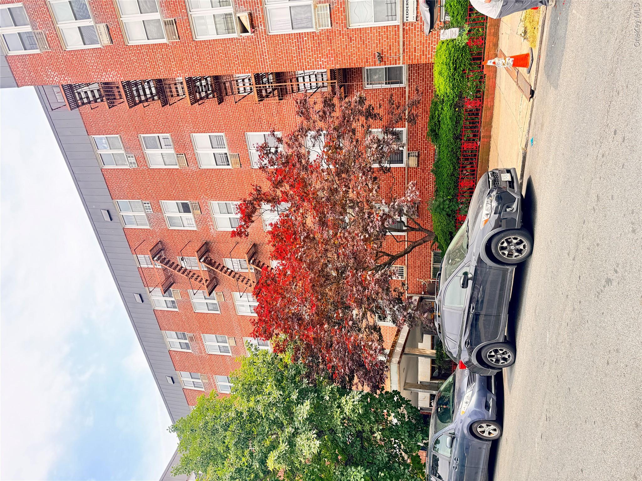 144-24 37 Avenue Unit 6B, Flushing NY 11354