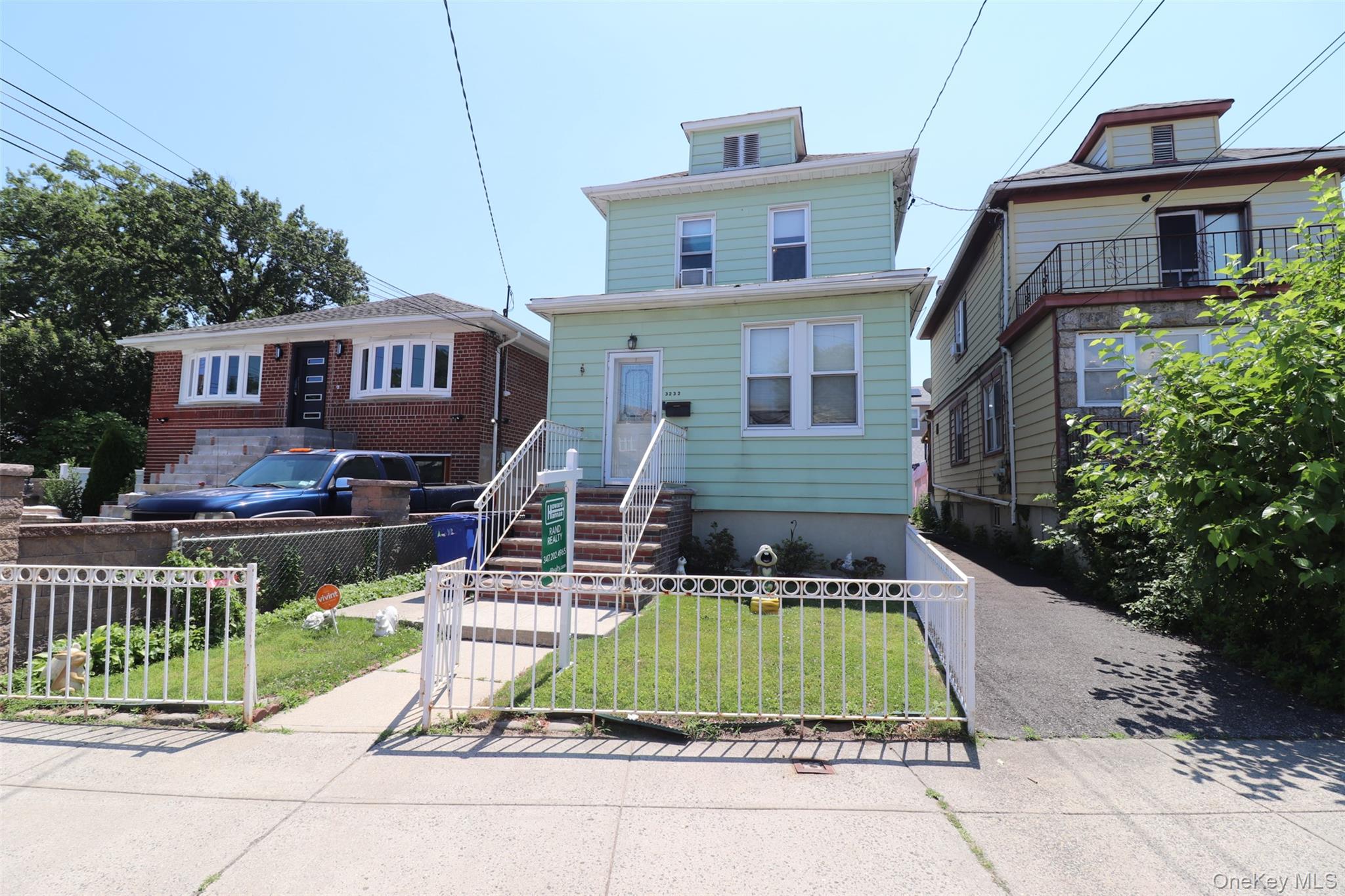 3232 Country Club Road, Bronx NY 10465