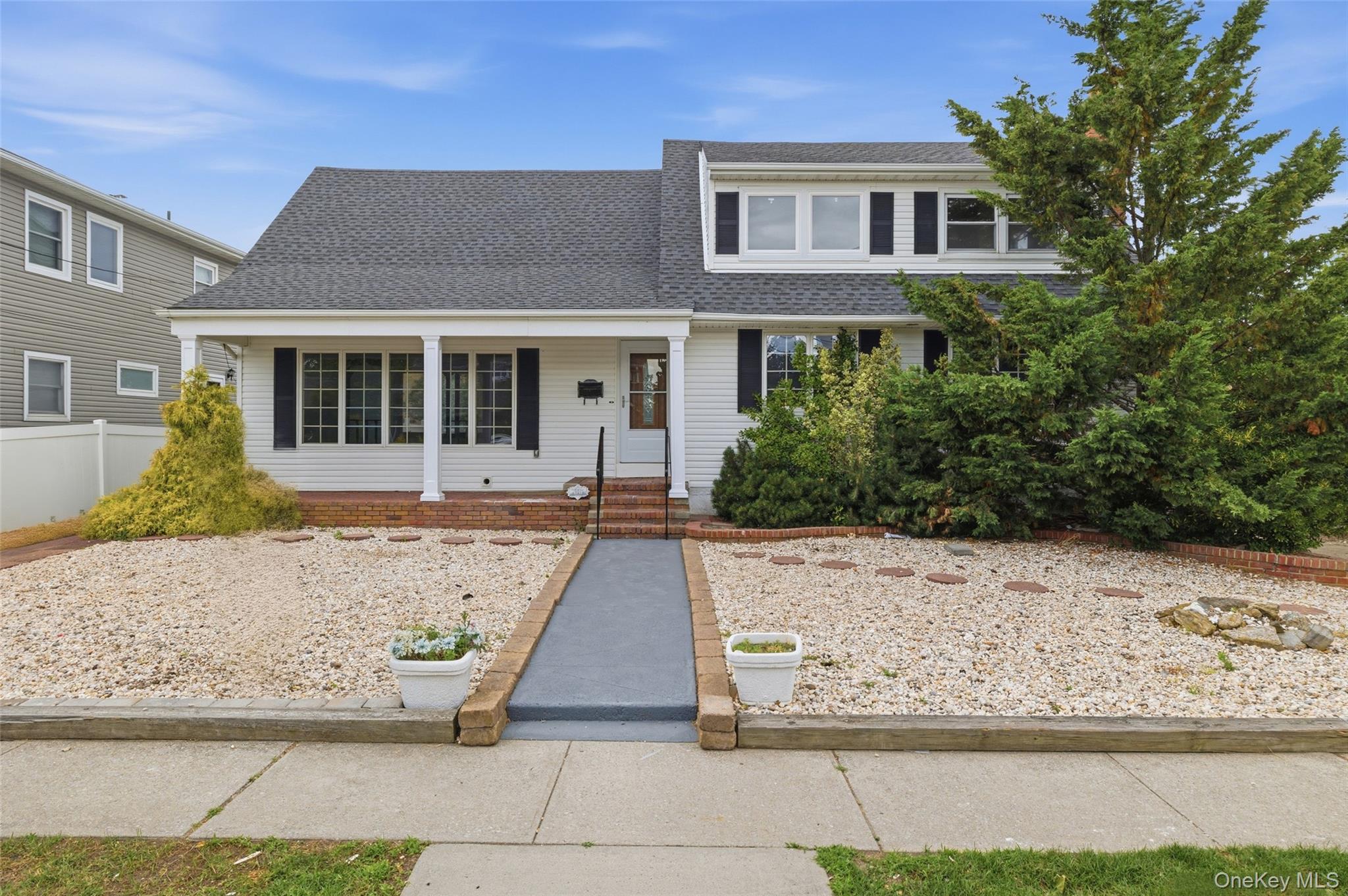 4146 new york Avenue, Island Park NY 11558