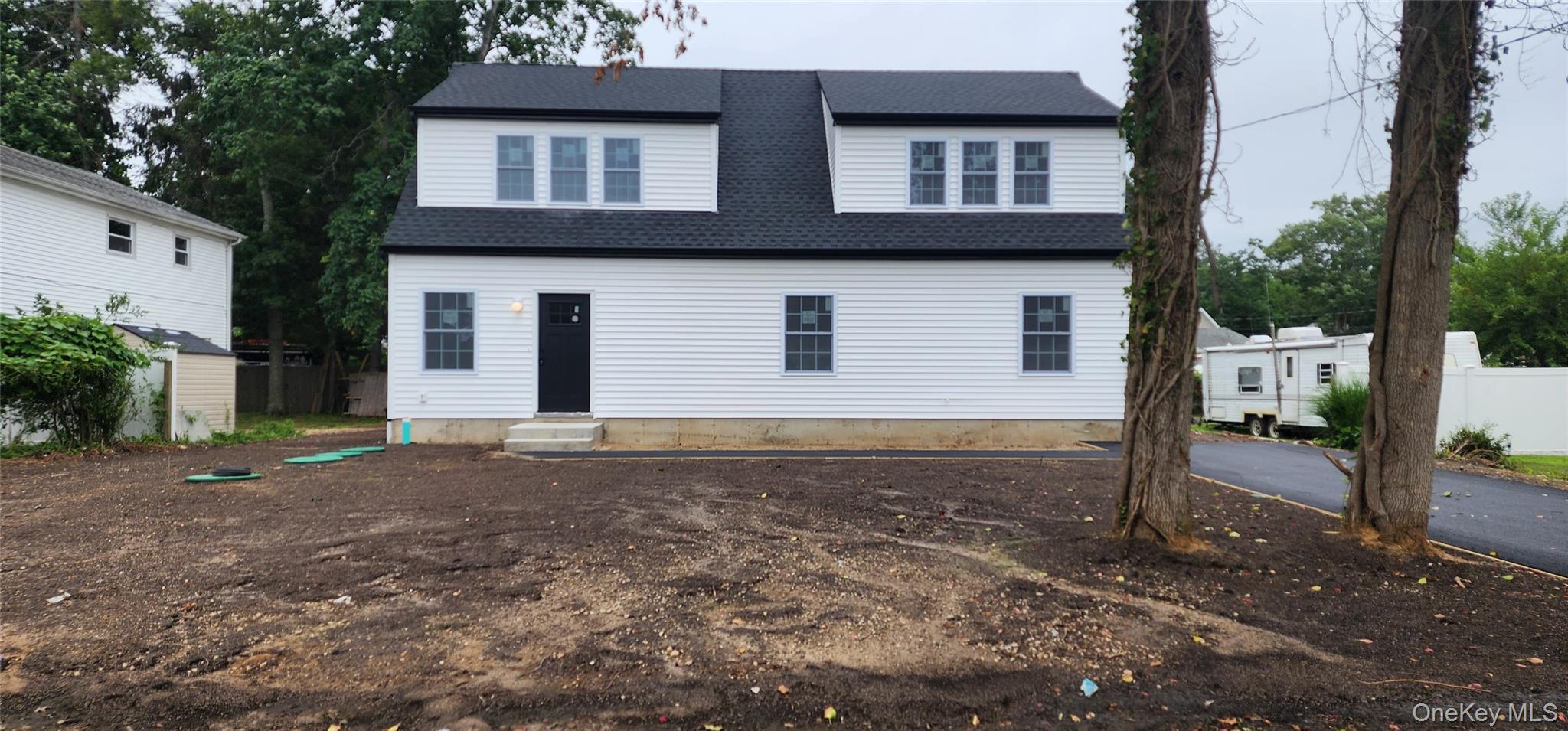 15 Robinson Drive, Shirley NY 11967