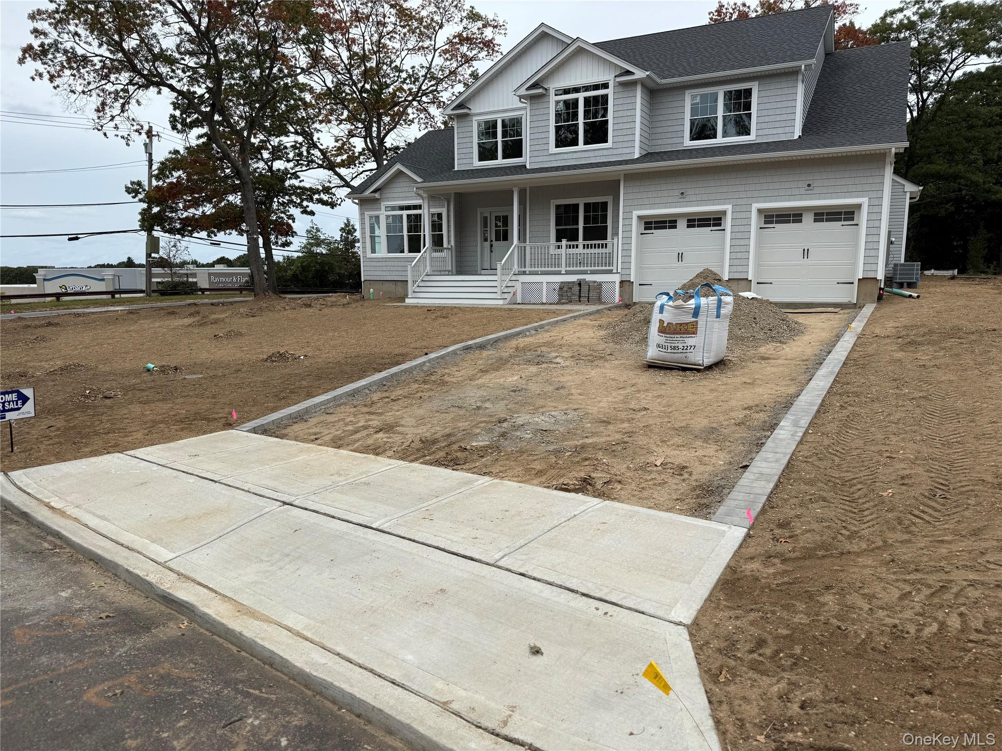 1 lotto Court, Lake Grove NY 11755