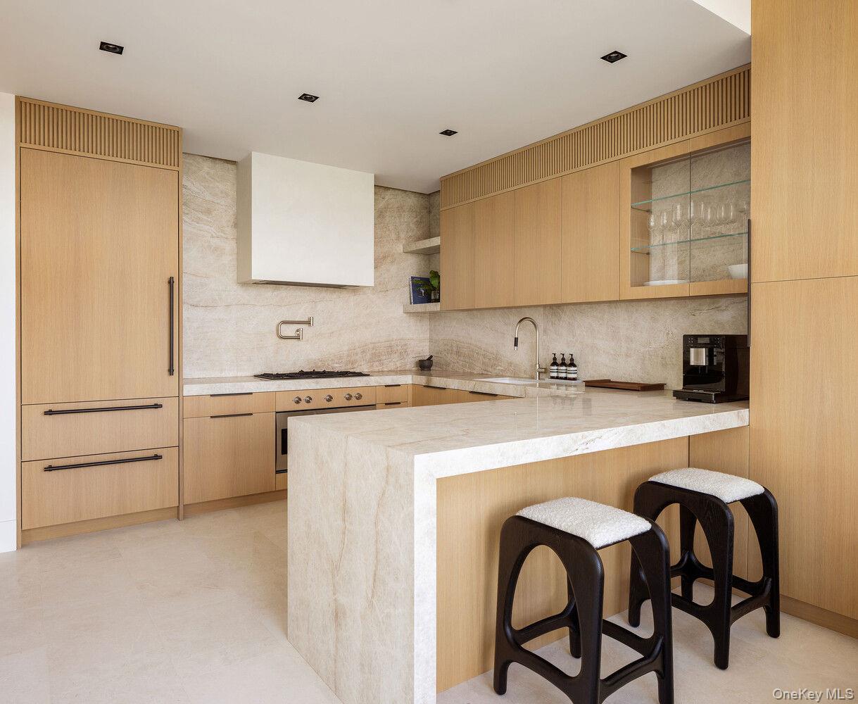 290 WEST Street Unit 5B, Manhattan NY 10013