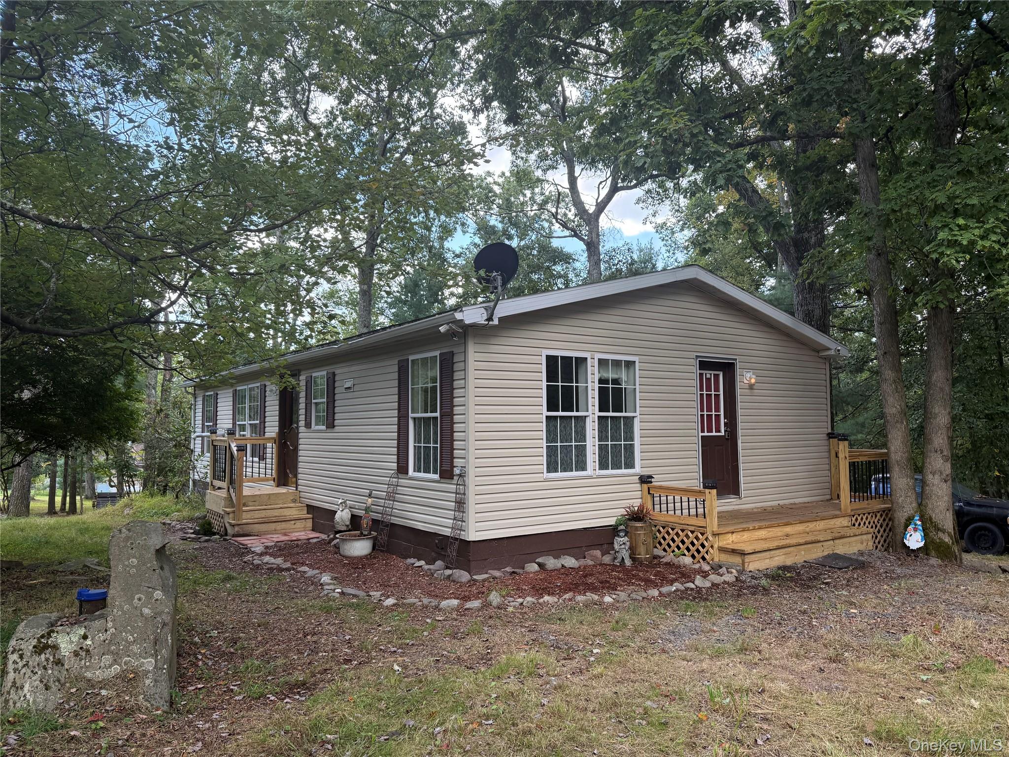 35 Oneida Trail, Glen Spey NY 12737