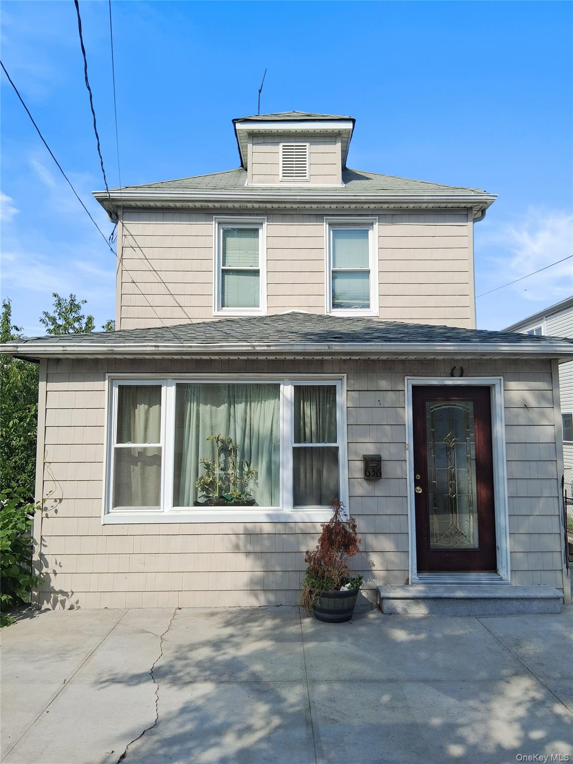 636 Logan Avenue, Bronx NY 10465