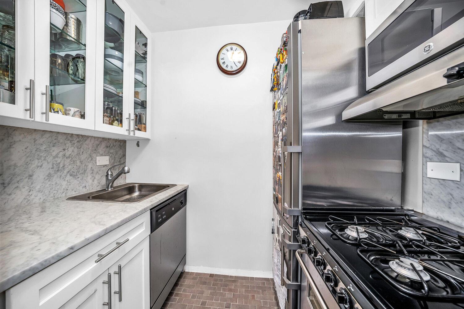 120 E 36TH Street Unit 8D, Manhattan NY 10016