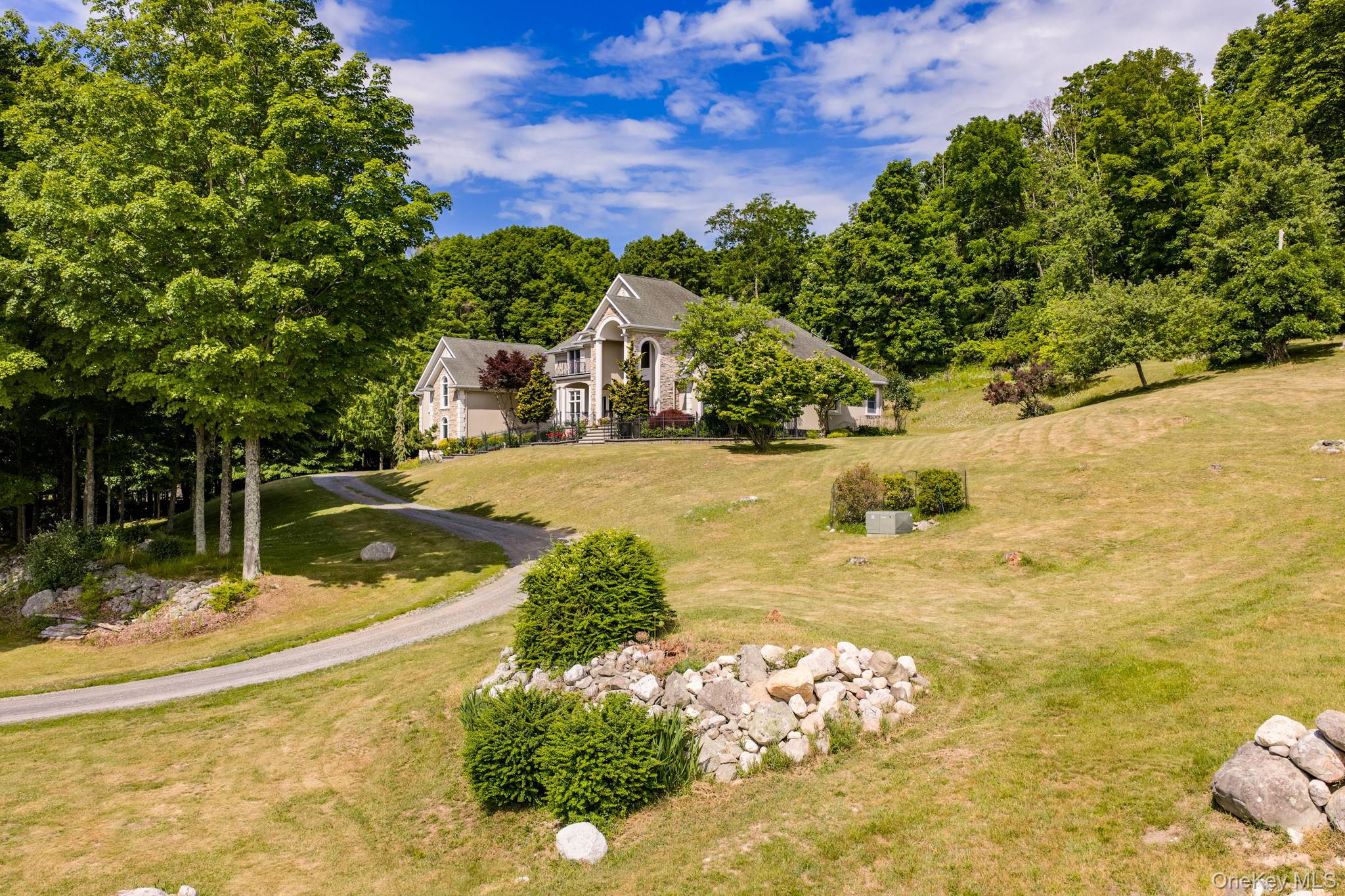 5 Rachel Court, Bloomingburg NY 12721