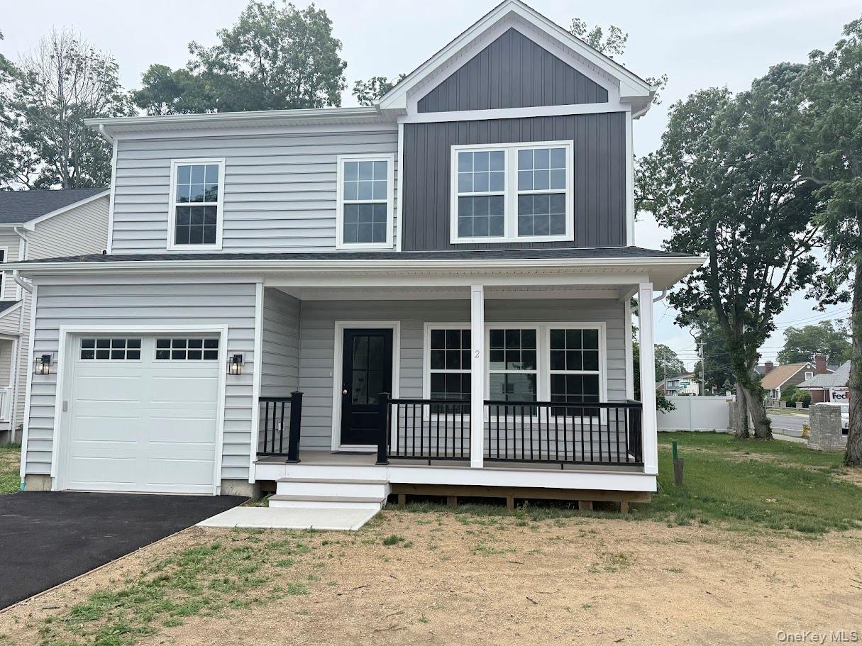 2 Gail Grace Court, Copiague NY 11726