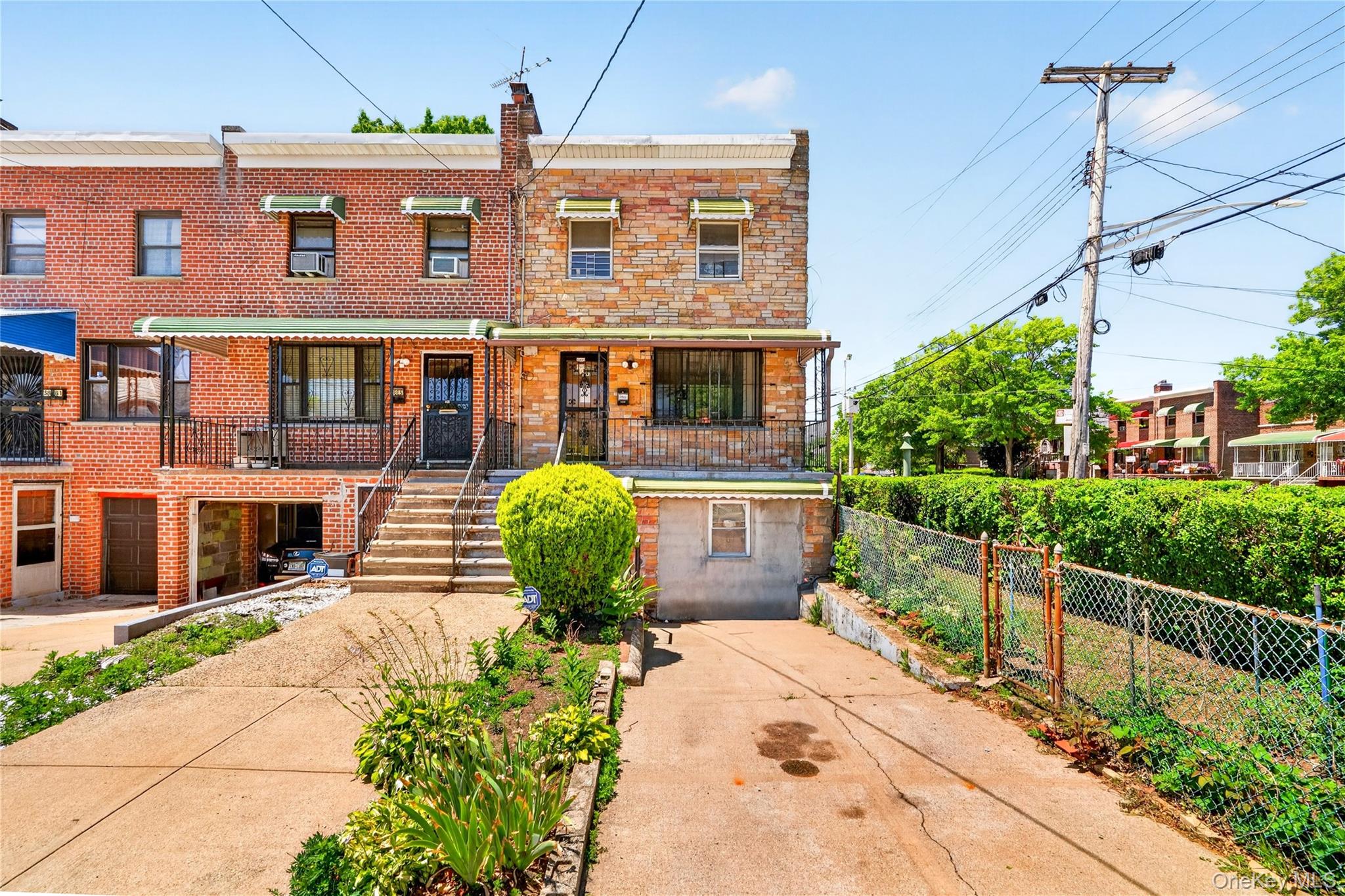 3885 Paulding Avenue, Bronx NY 10469