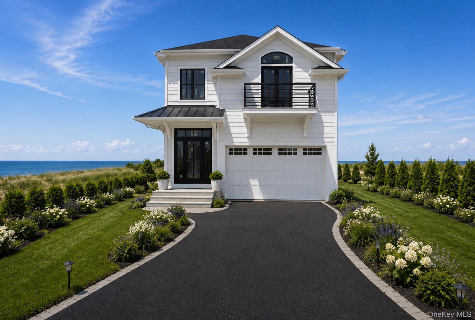 33A Bayville Avenue, Bayville NY 11709