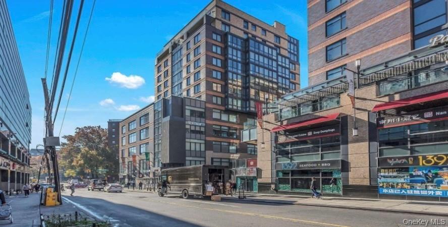 39-16 Prince Street Unit 8E, Flushing NY 11354