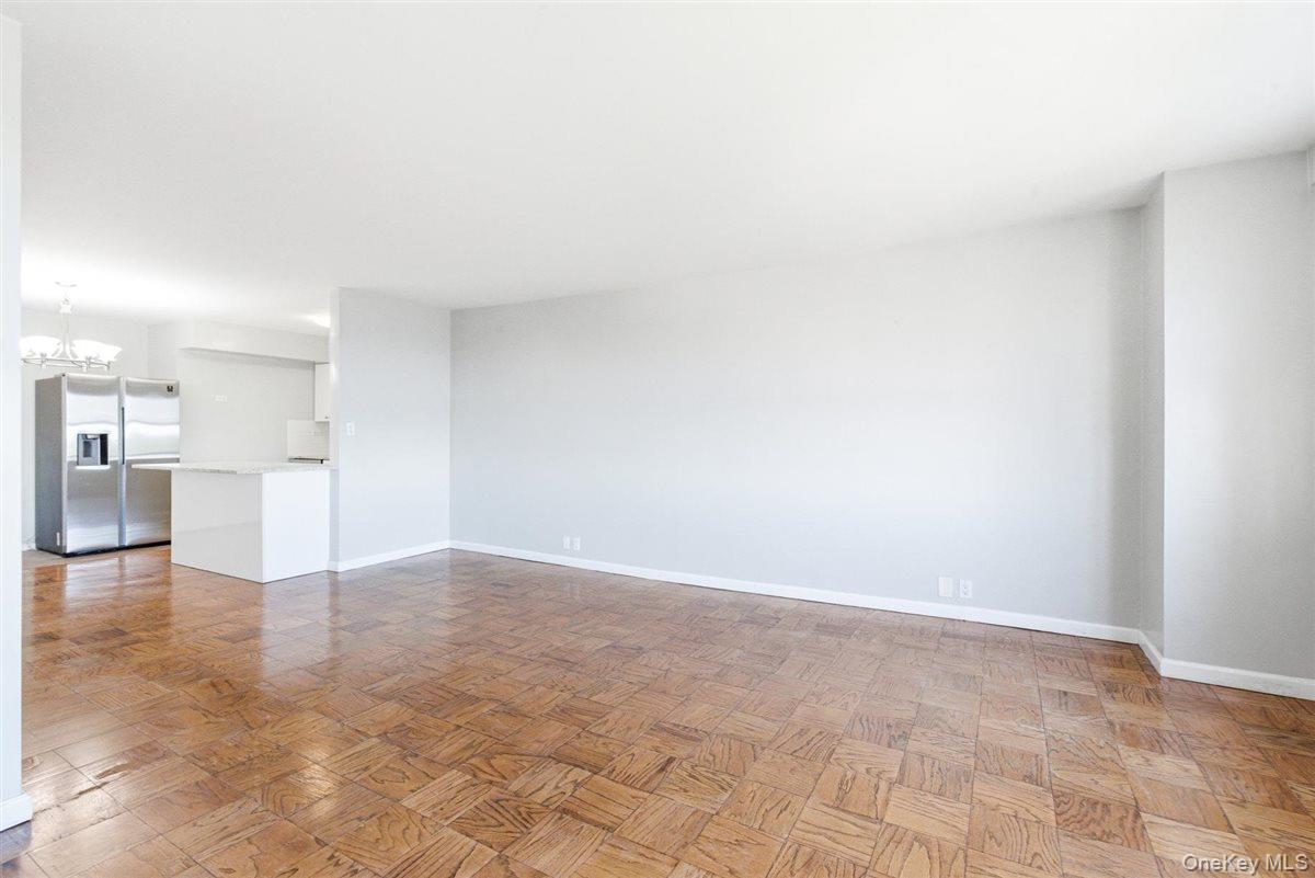 70-25 Yellowstone Boulevard Unit 15P, Forest Hills NY 11375