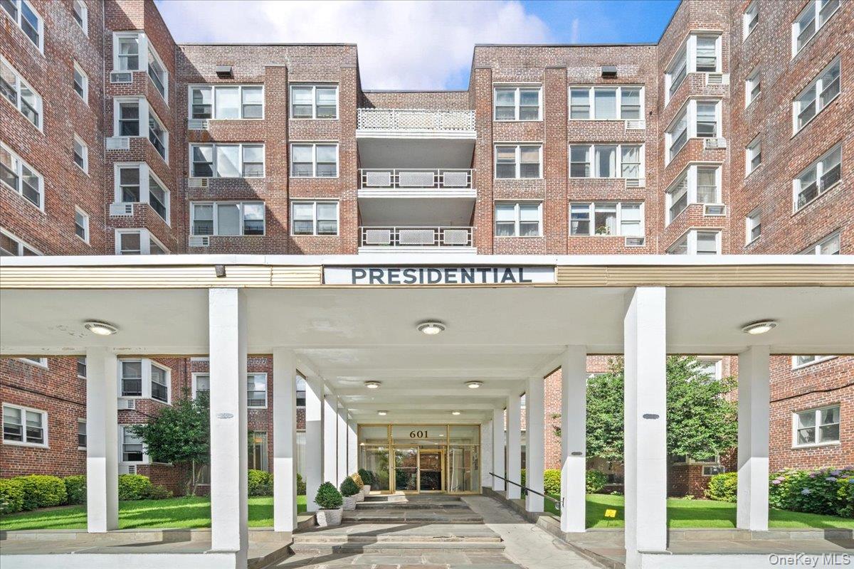 601 Kappock Street Unit 5F, Bronx NY 10463