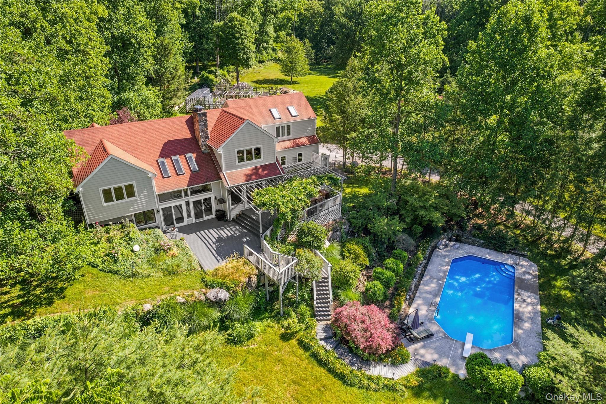 36 Chardavoyne Road, Warwick NY 10990