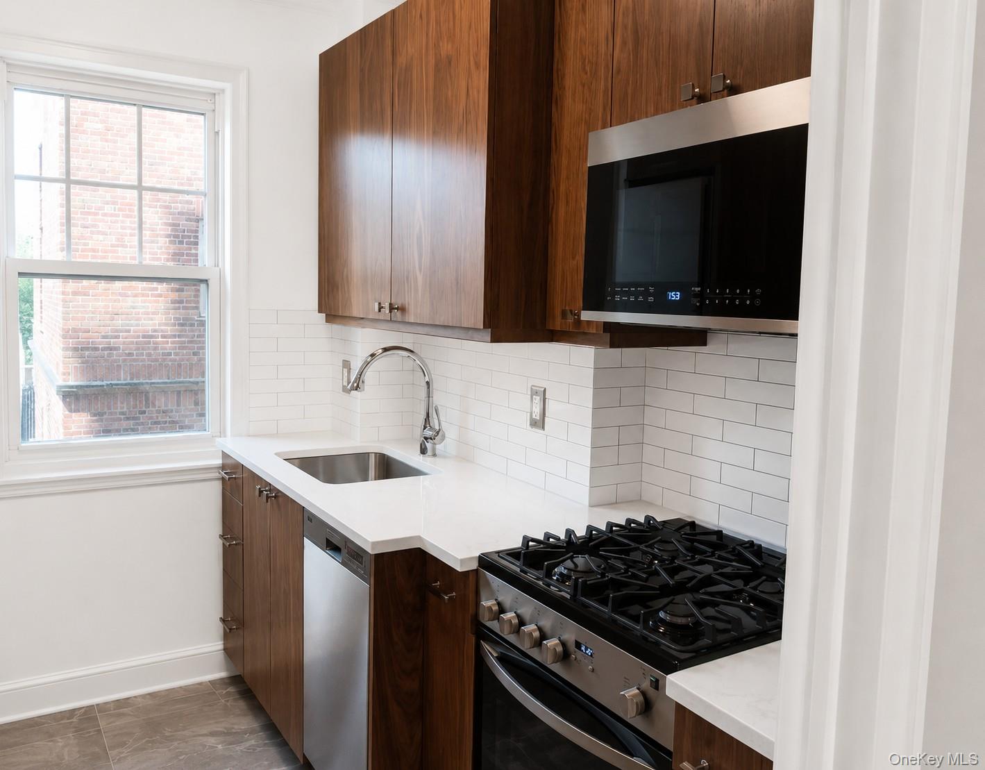 120 Cabrini Unit 43, Manhattan NY 10033