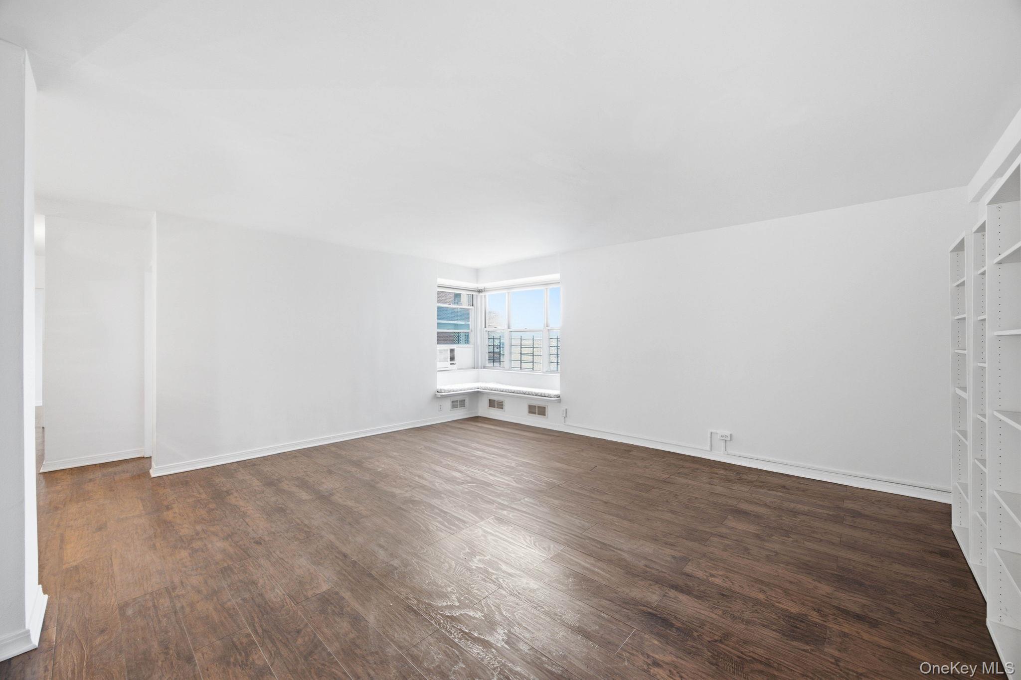 575 Grand Street Unit E1505, Manhattan NY 10002