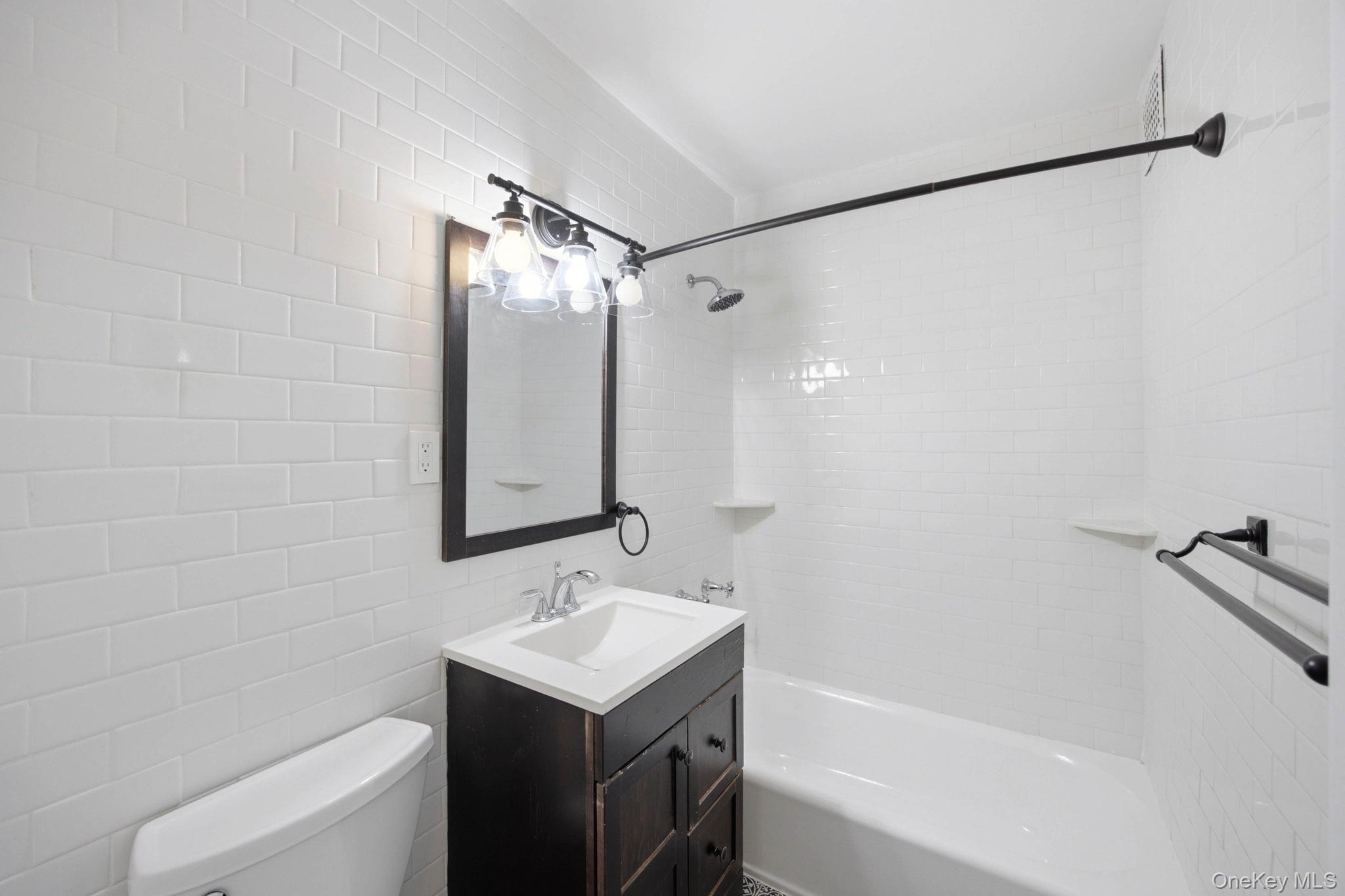 575 Grand Street Unit E1505, Manhattan NY 10002