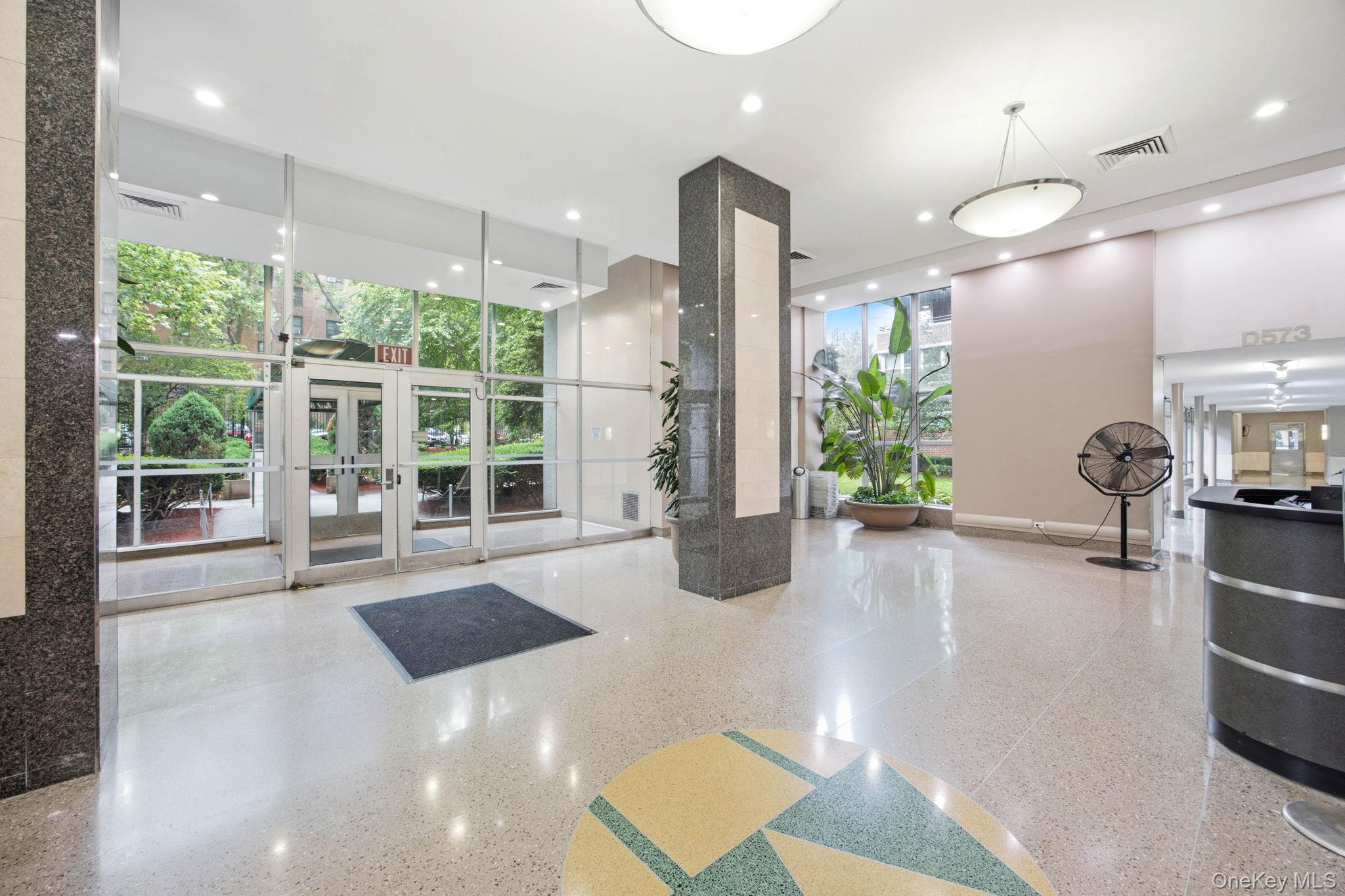 575 Grand Street Unit E1505, Manhattan NY 10002