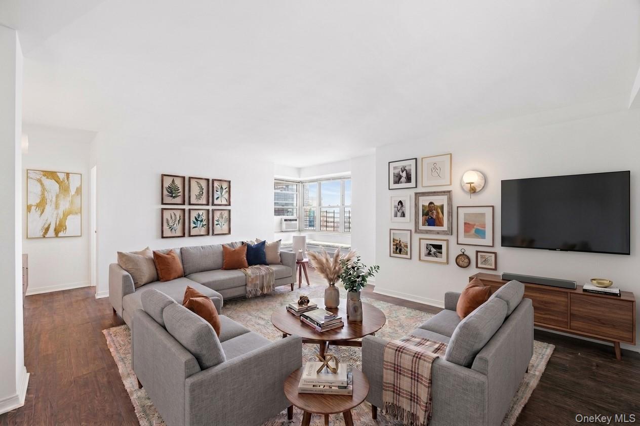 575 Grand Street Unit E1505, Manhattan NY 10002