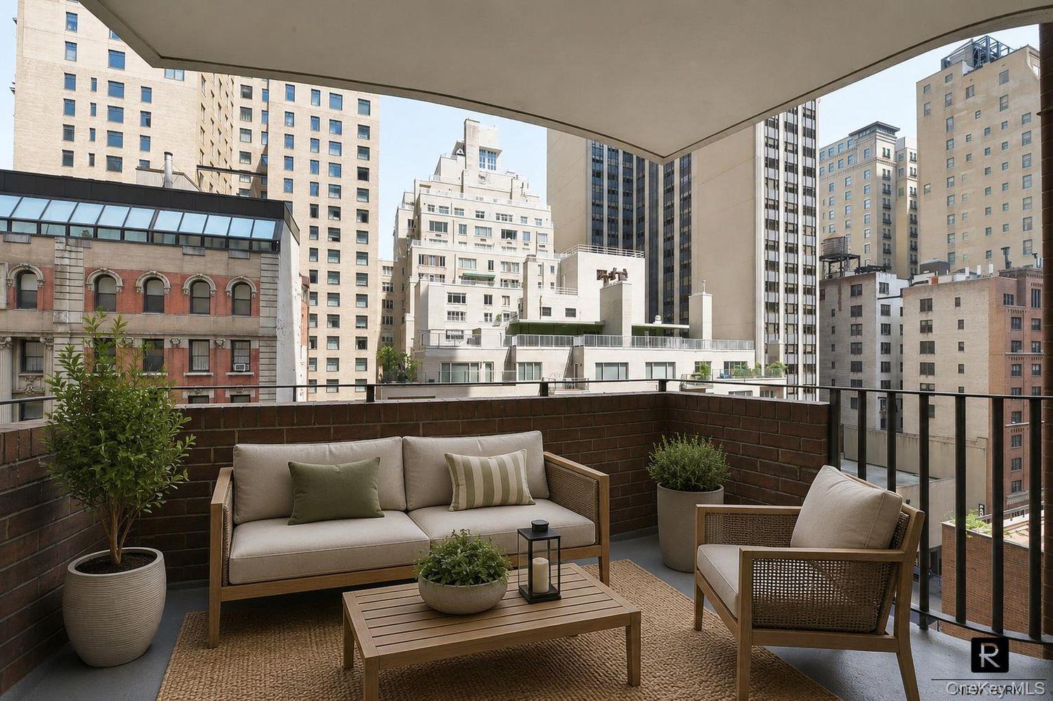 58 West 58th Street Unit 6-A, Manhattan NY 10019