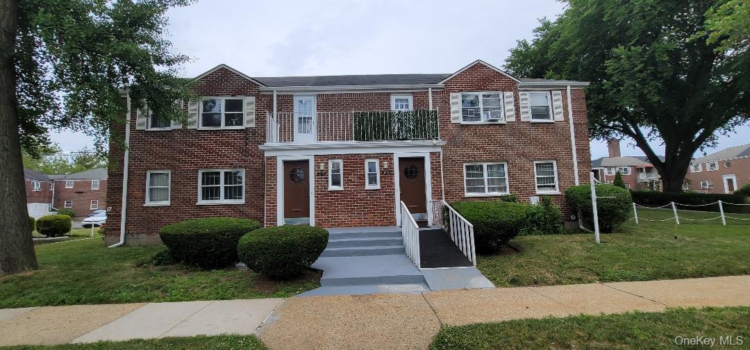 13178 Laurelton Parkway Unit Upper, Rosedale NY 11422
