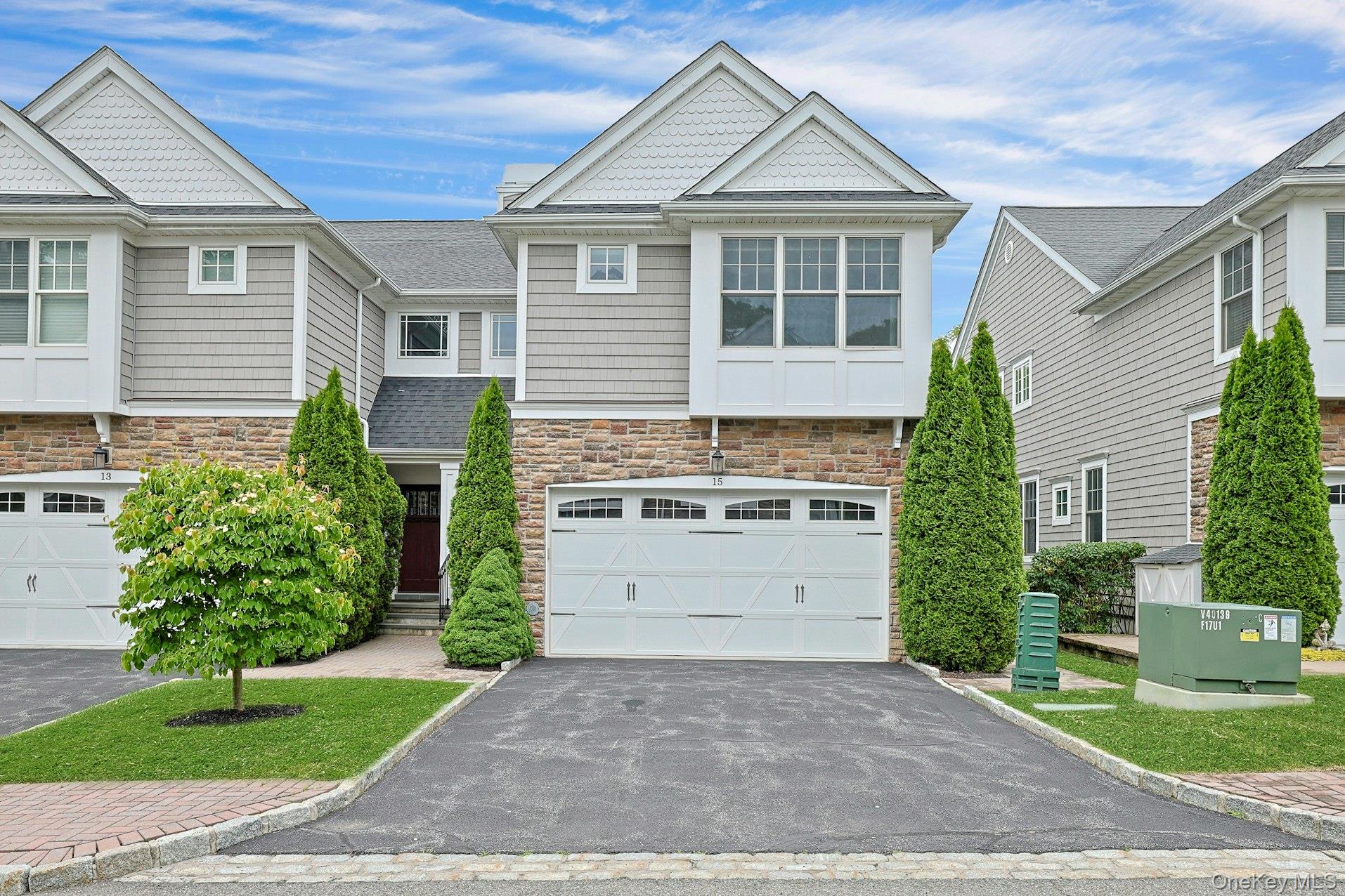 15 Hidden Ridge Court, Scarsdale NY 10583