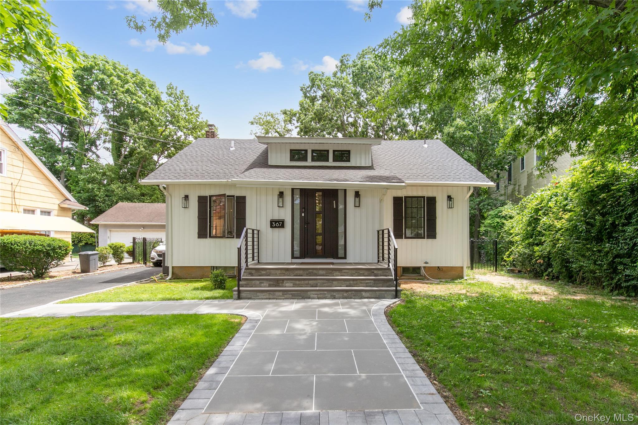367 Summit Avenue, Cedarhurst NY 11516