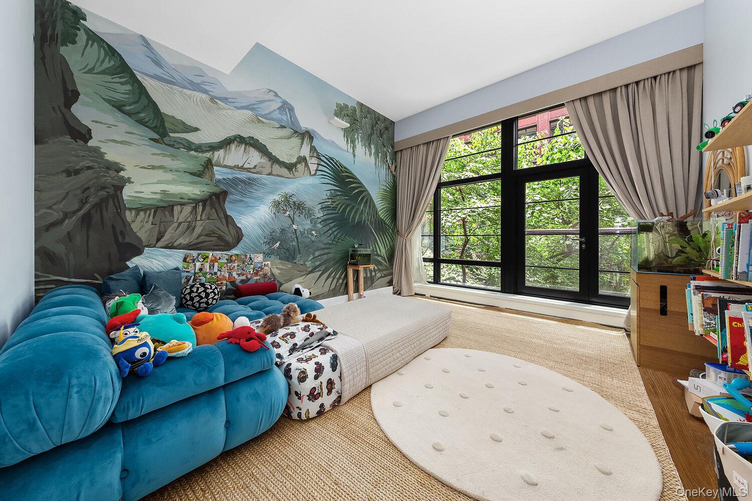 150 CHARLES Street Unit M2, Manhattan NY 10014