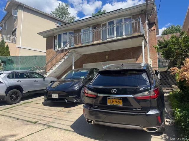 250-56 39th Road, Little Neck NY 11363