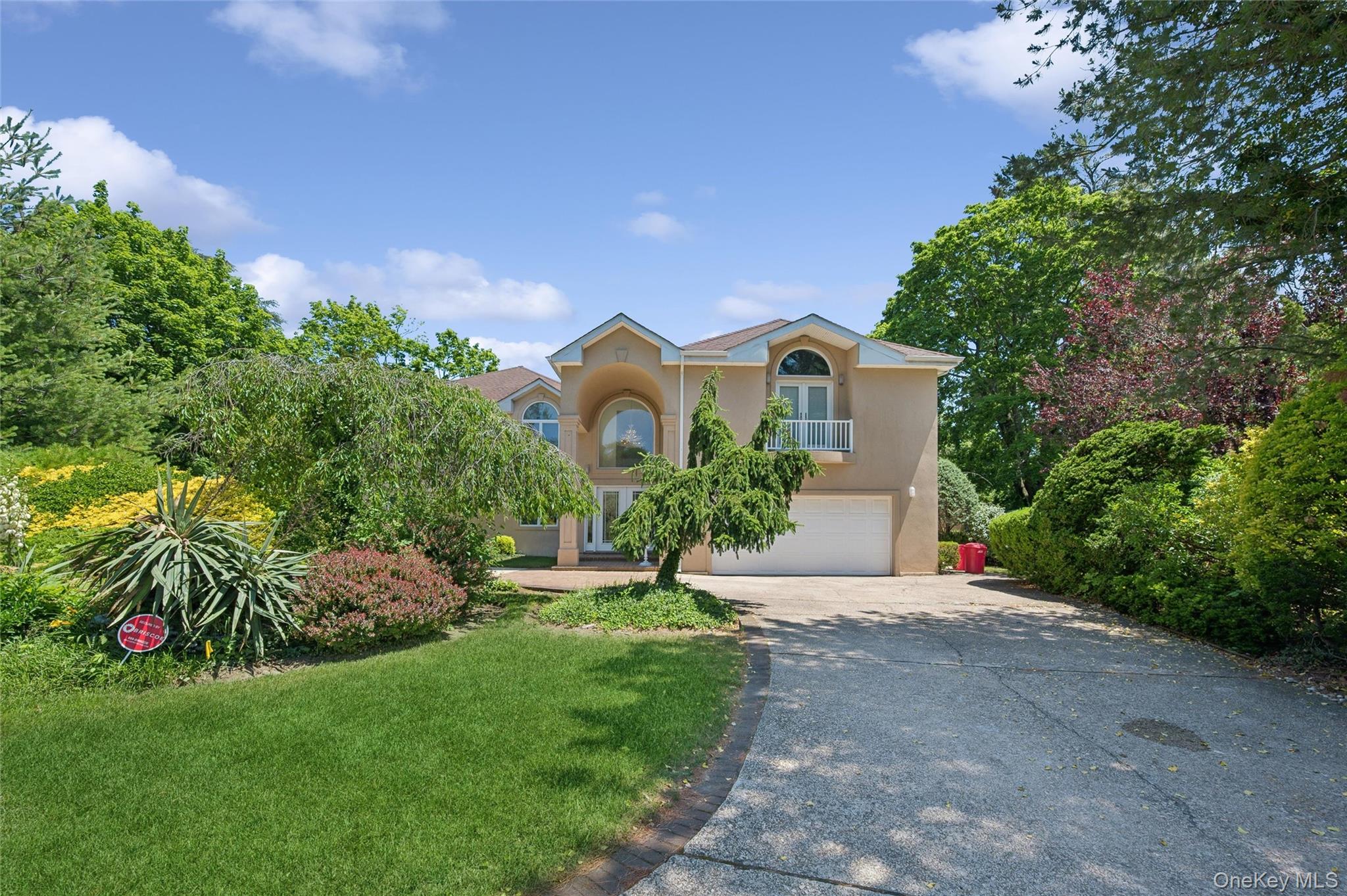 1319 Auerbach Avenue, Hewlett Harbor NY 11557