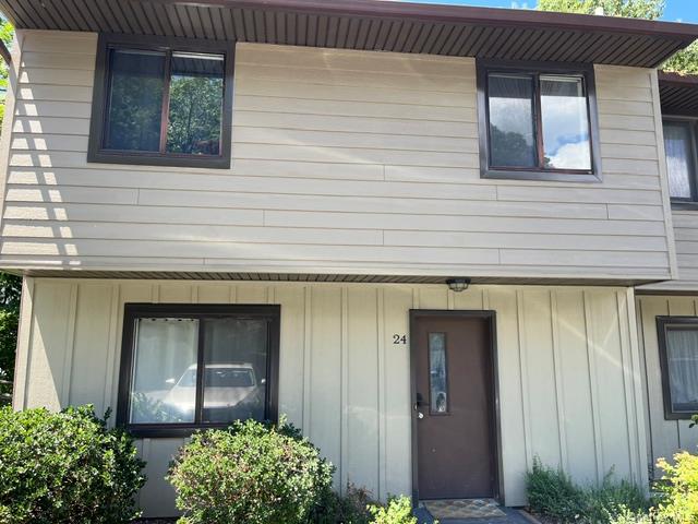 24 Hudson Heights Drive, Poughkeepsie NY 12601