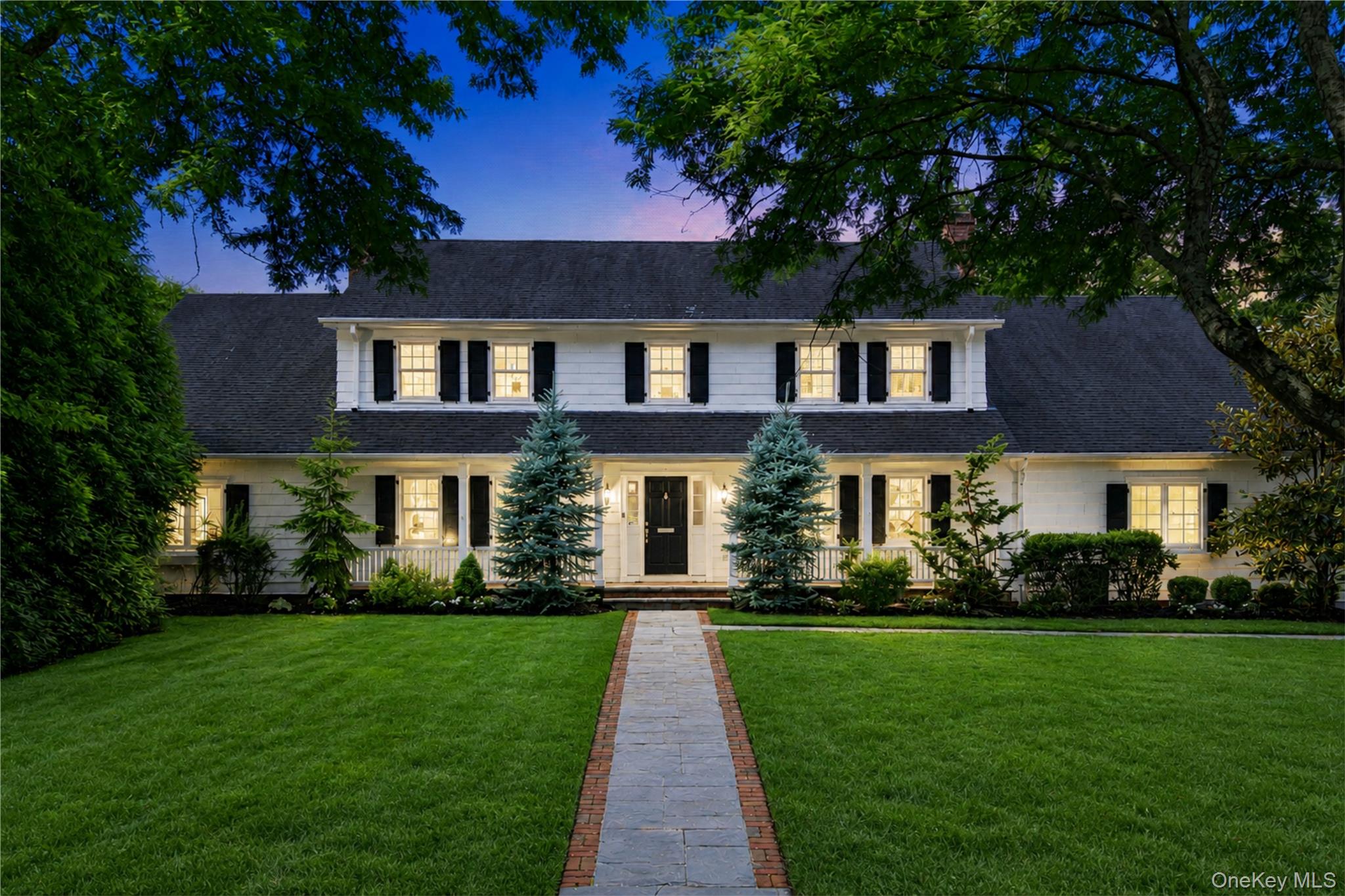 77 Brookside Drive, Manhasset NY 11030