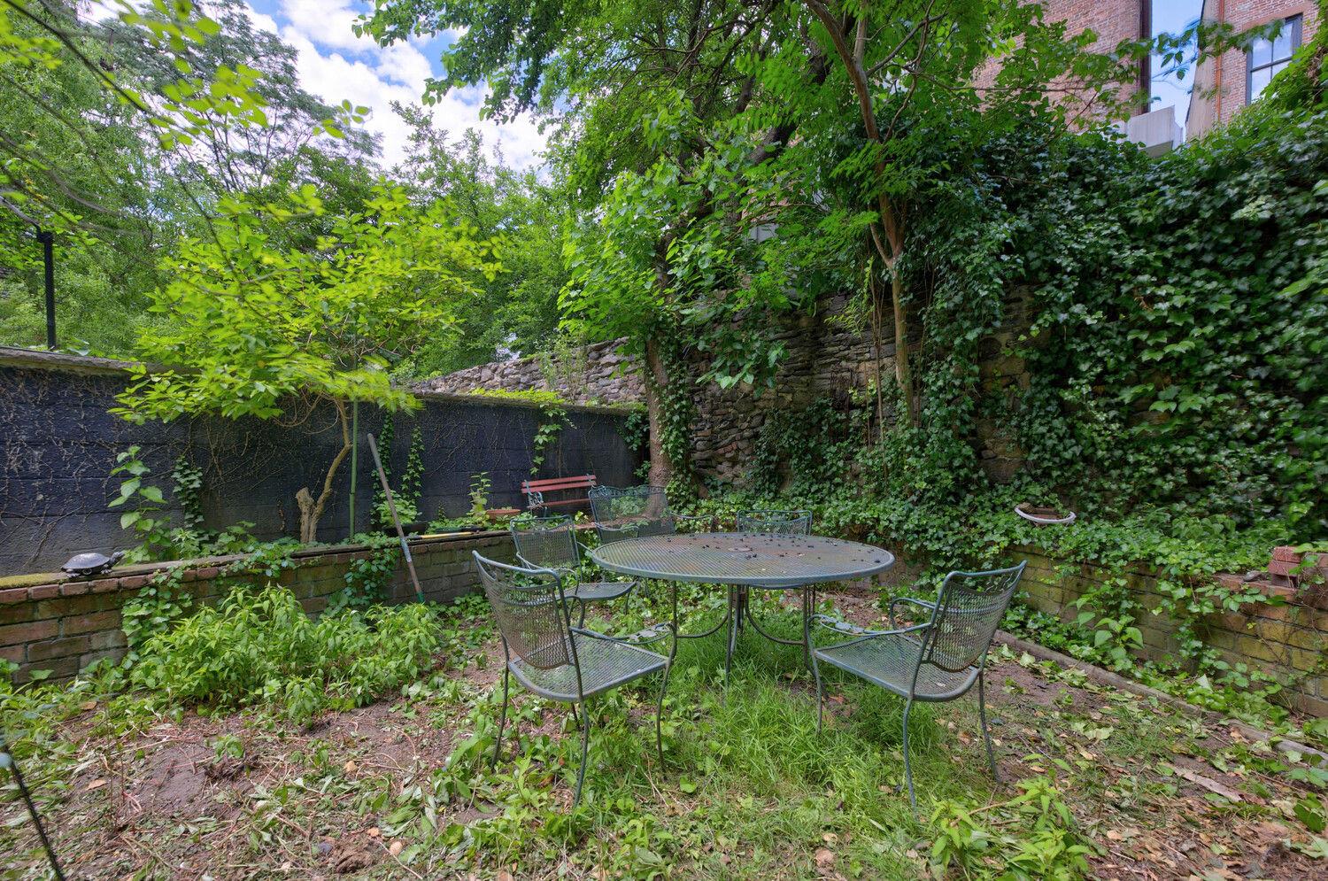 437 W 43RD Street Unit 1G, Manhattan NY 10036