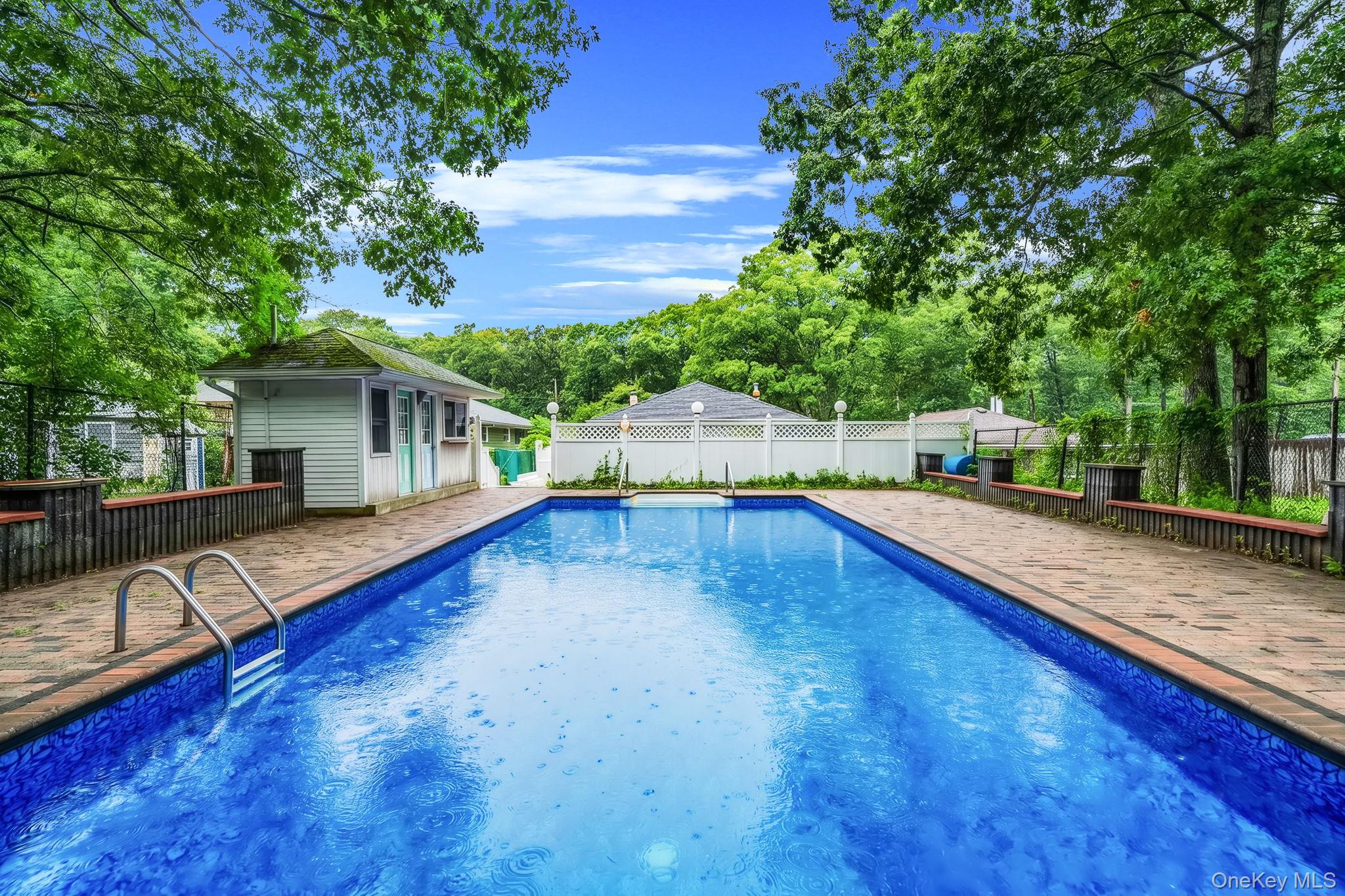 138 River Road, Shirley NY 11967