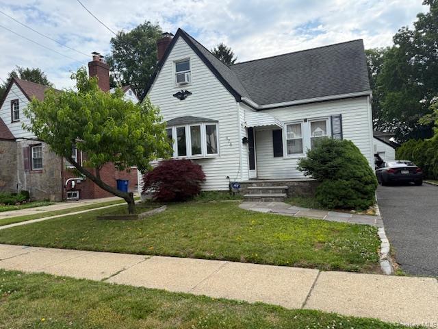 526 N 12th Street, New Hyde Park NY 11040