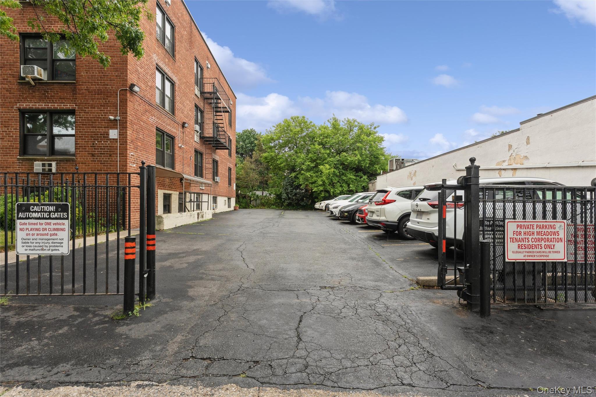 182-12 Horace Harding Expressway Unit 1K, Fresh Meadows NY 11365
