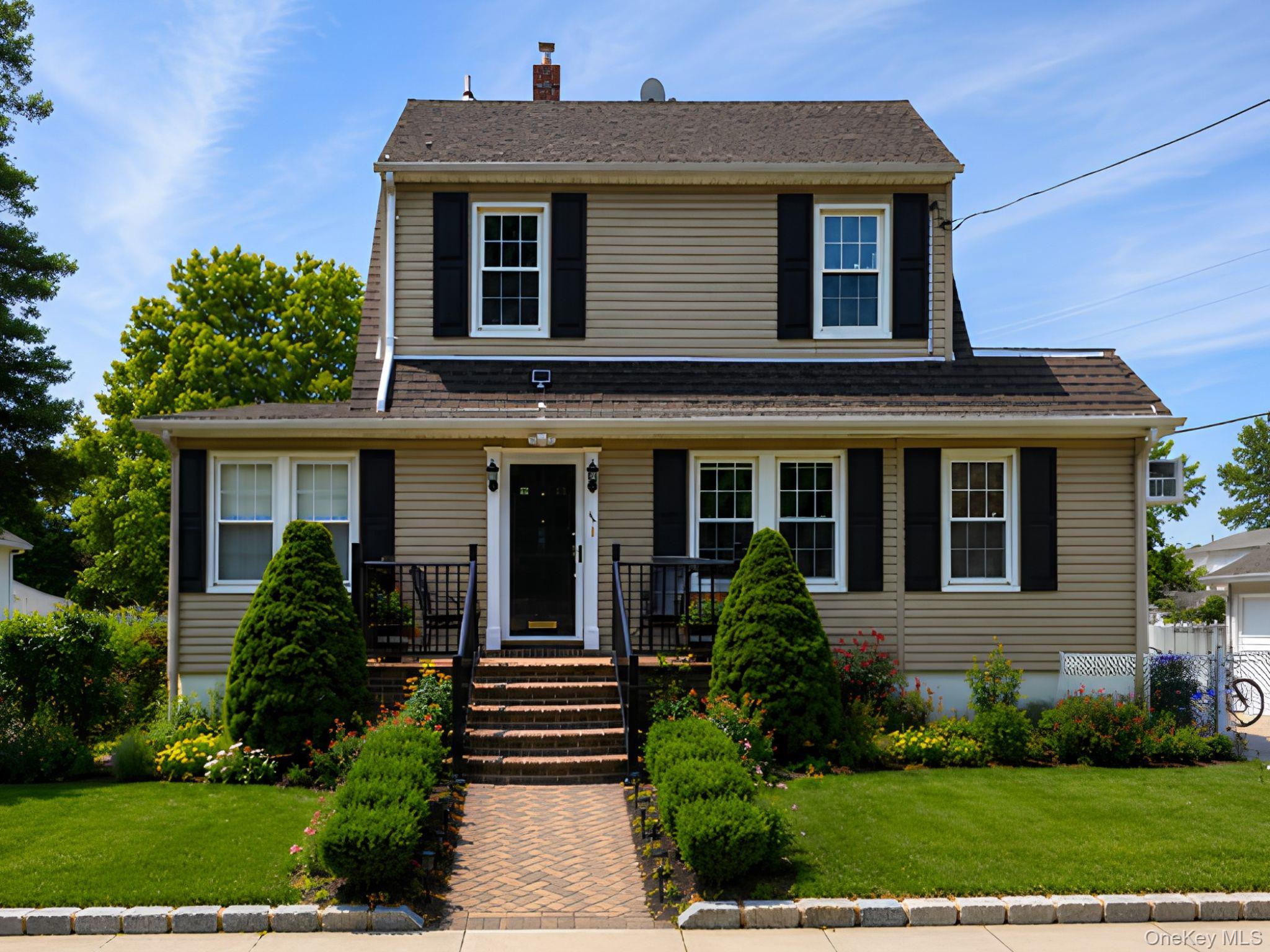 64 Avondale Street, Valley Stream NY 11581