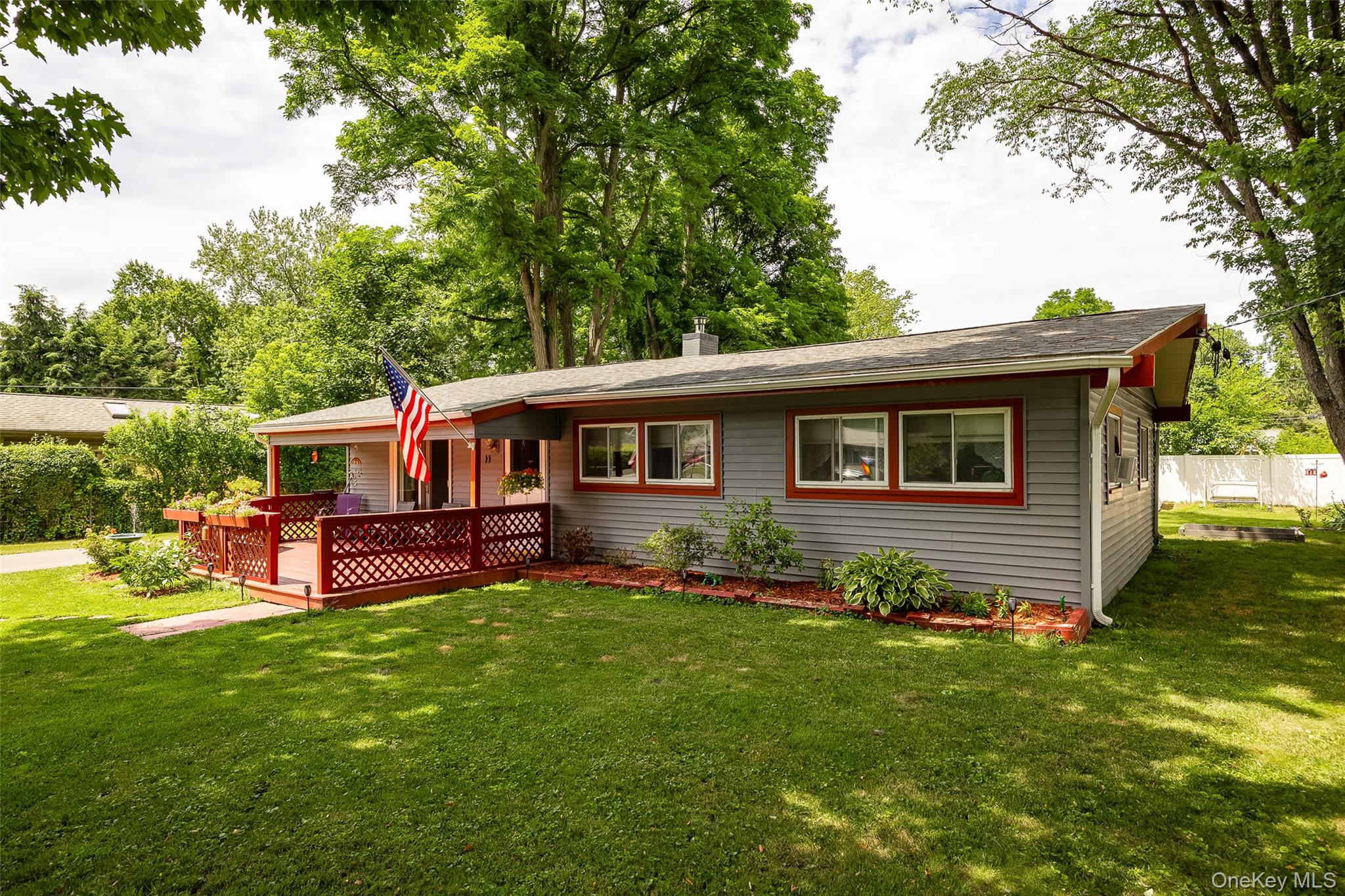 11 Princeton, Red Hook NY 12571