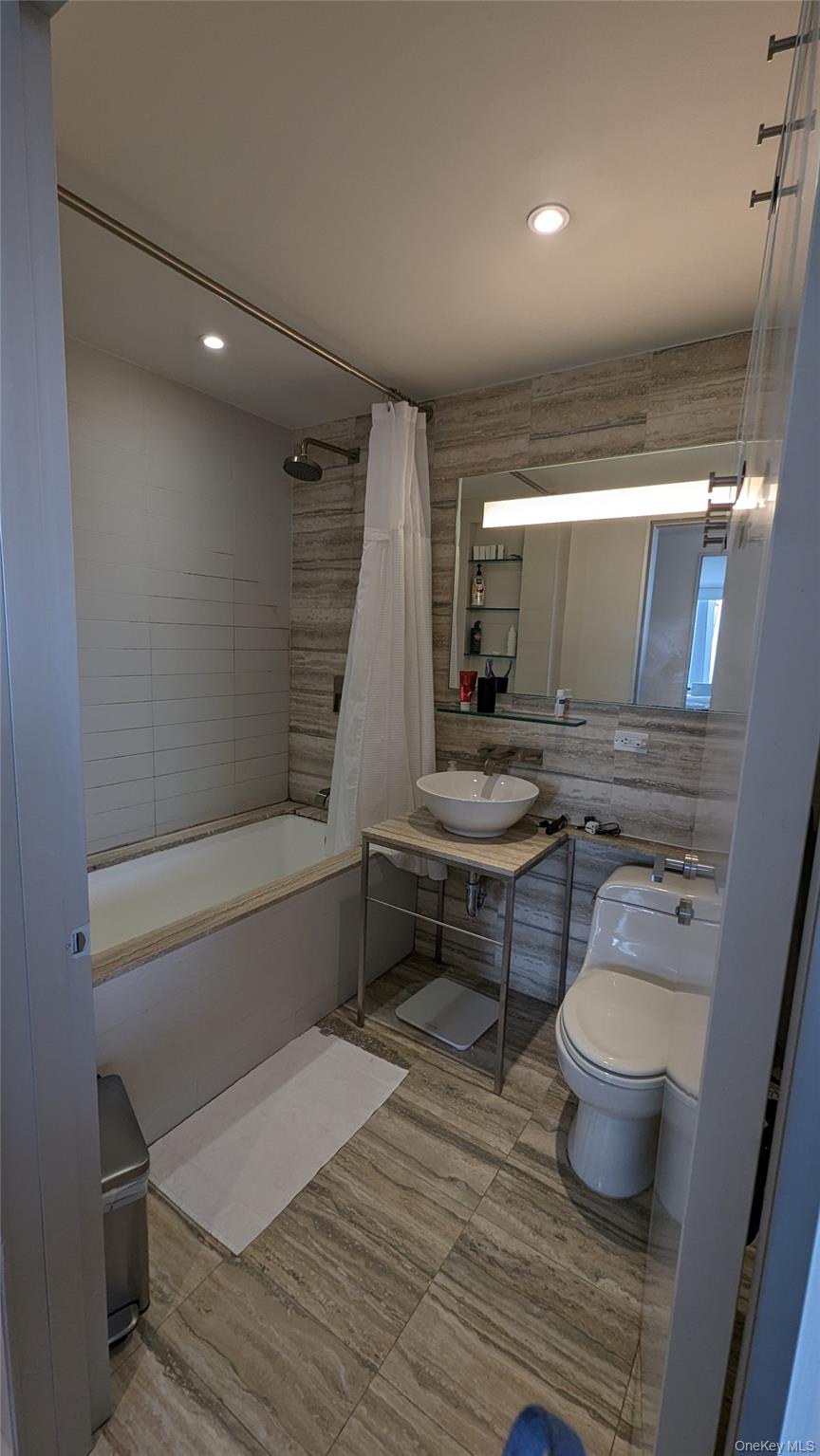 322 W 57th Street Unit 37H, Manhattan NY 10019