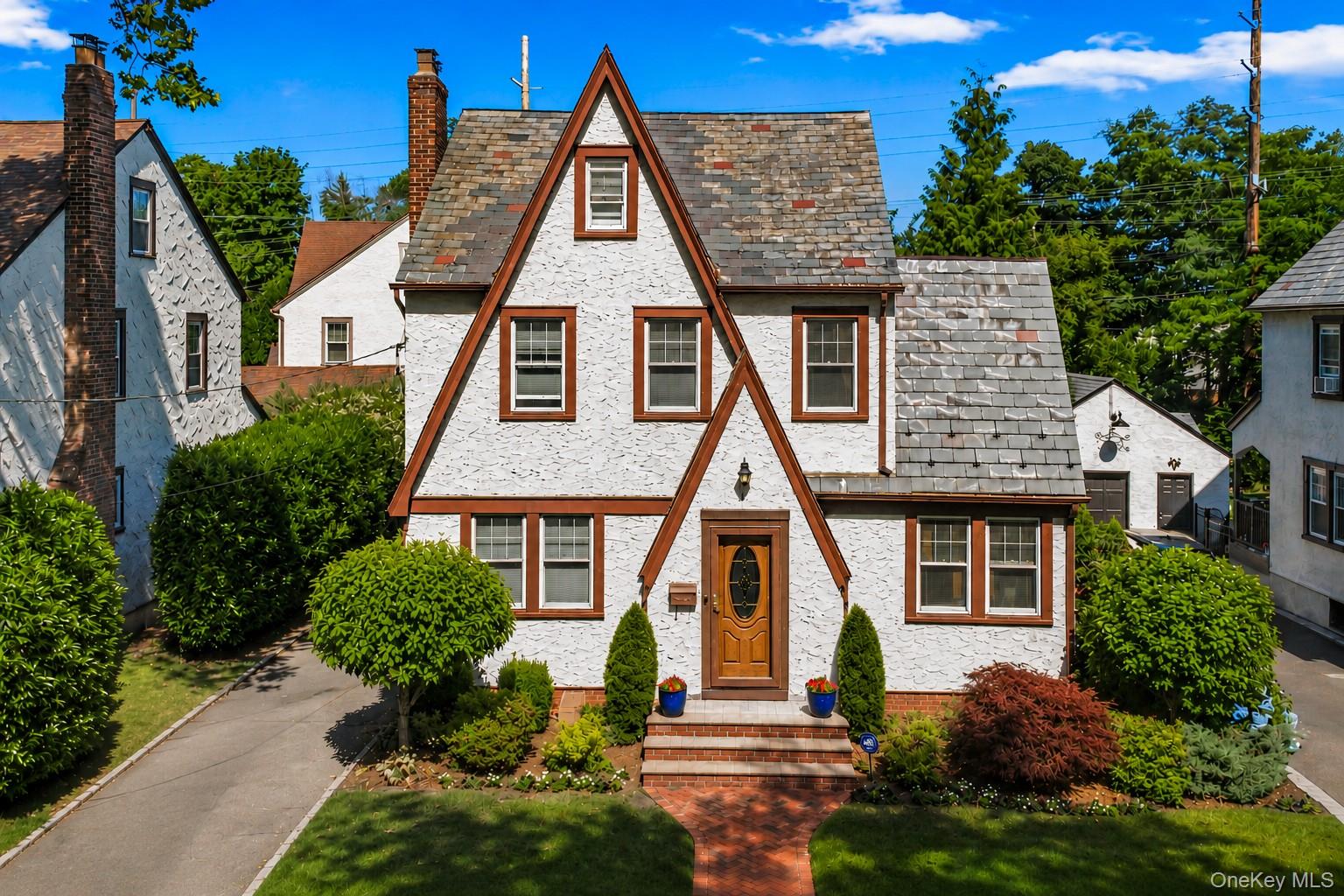 25 Archer Road, West Hempstead NY 11552