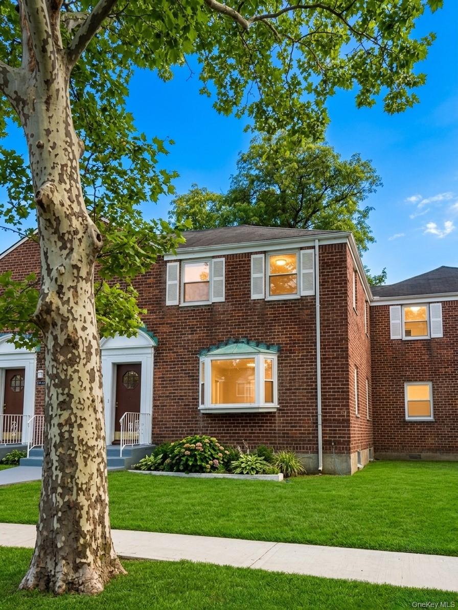 233-06 131 Avenue E 233-06 131 Avenue Avenue Unit 2, Rosedale NY 11422
