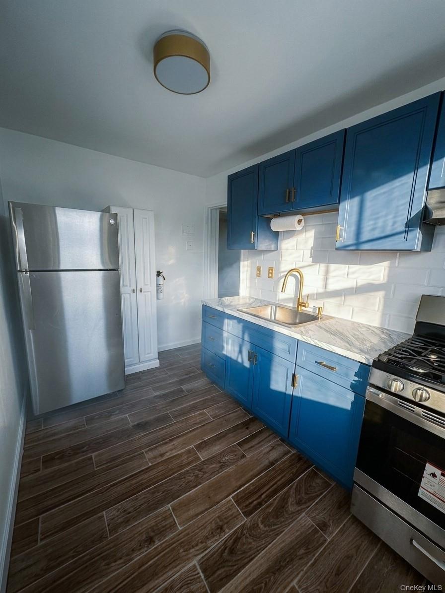 233-06 131 Avenue E 233-06 131 Avenue Avenue Unit 2, Rosedale NY 11422