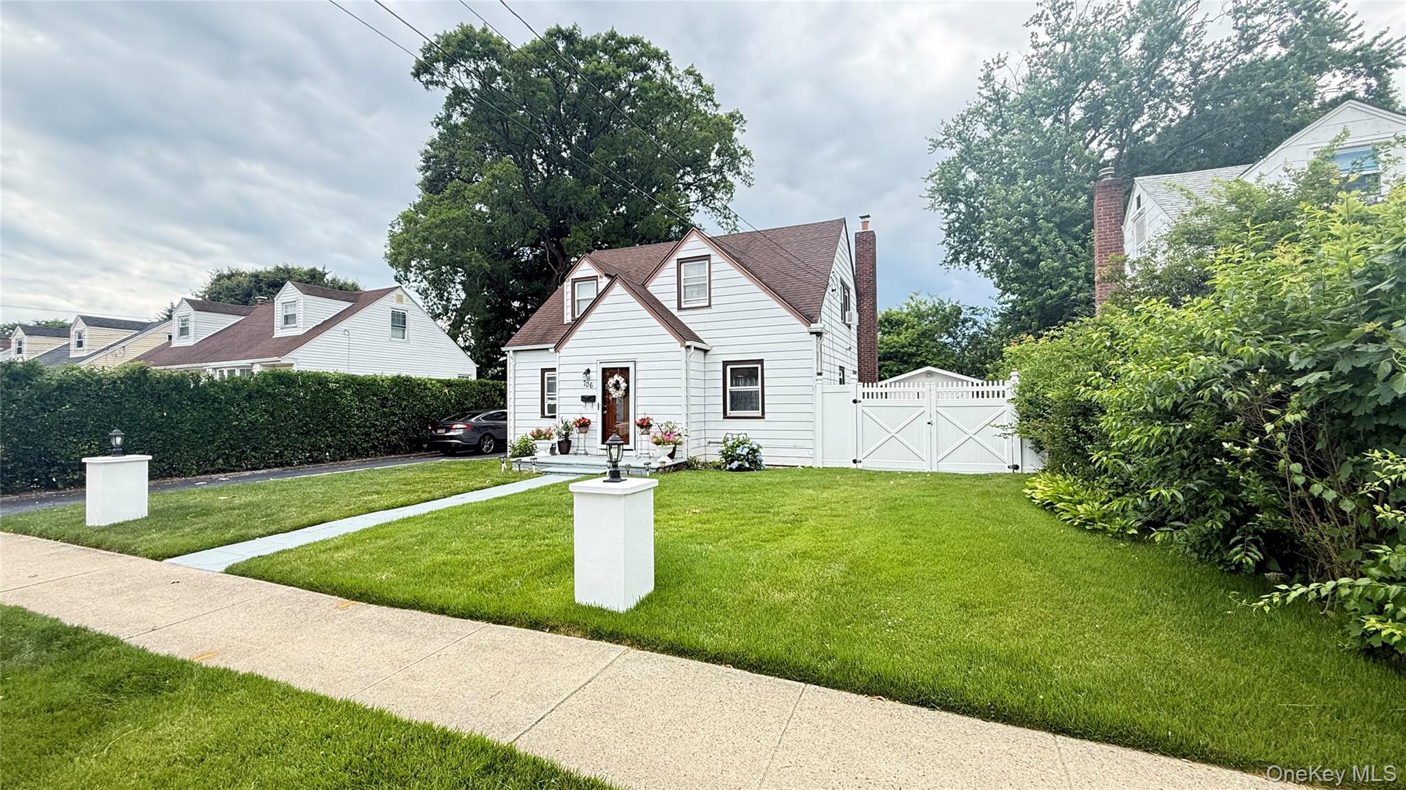 706 Partridge Avenue, West Hempstead NY 11552
