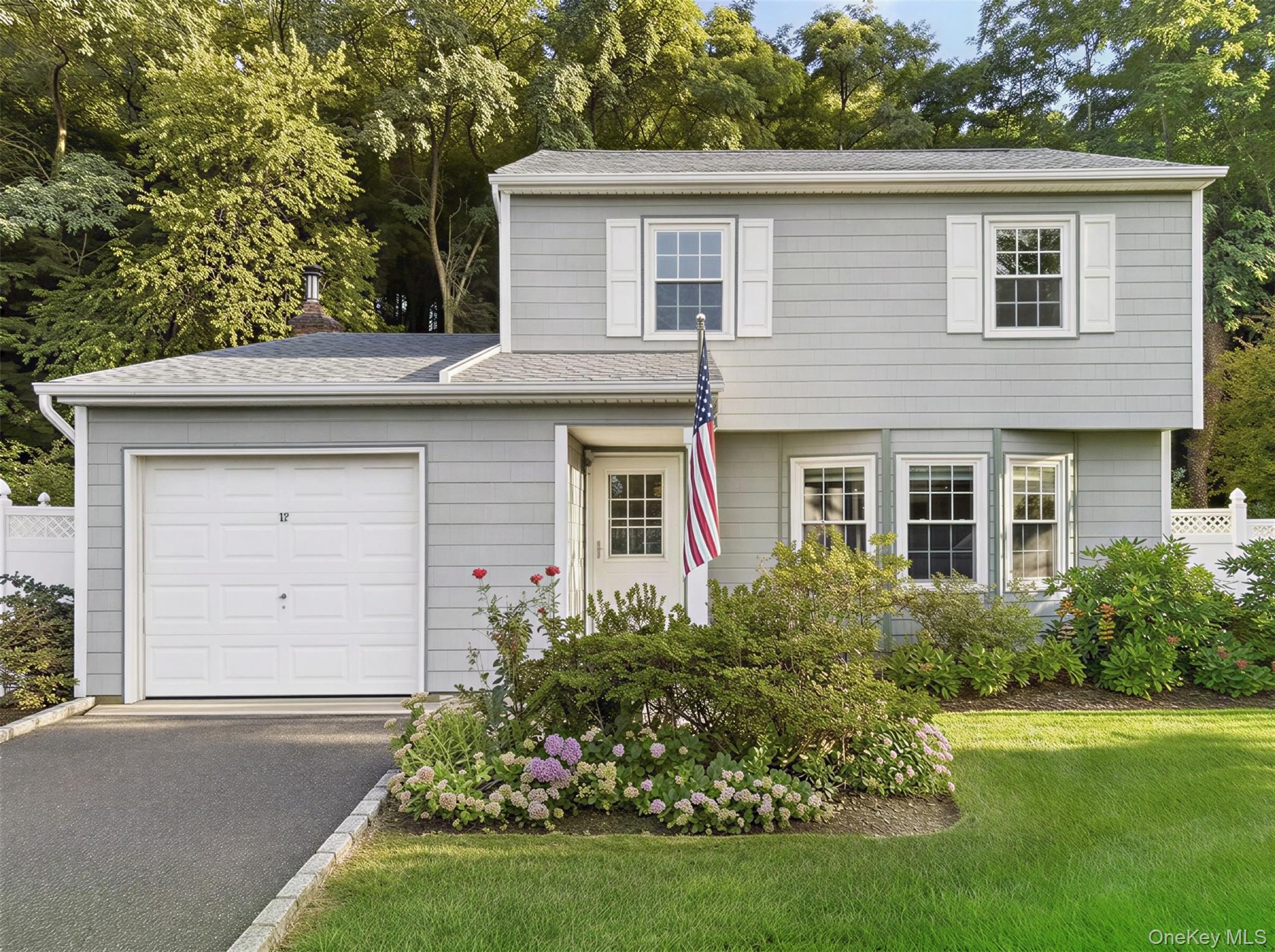 17 Harmony Lane, Glen Cove NY 11542