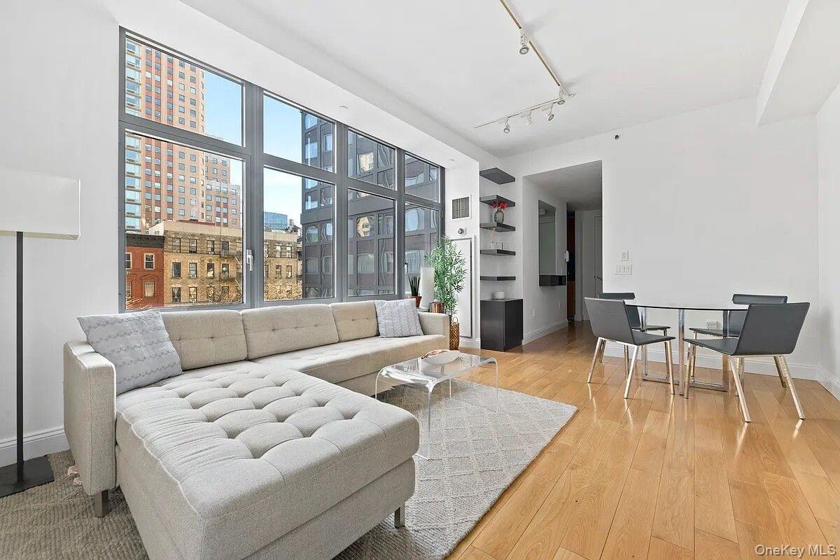 310 W 52ND Street Unit 5A, Manhattan NY 10019