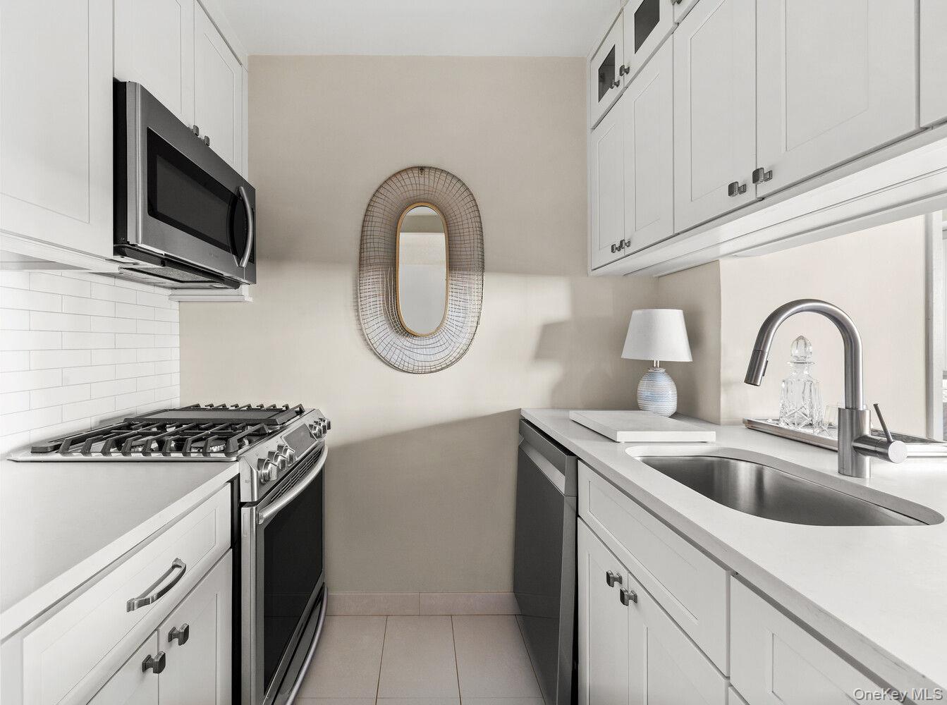 233 E 86TH Street Unit 20B, Manhattan NY 10028