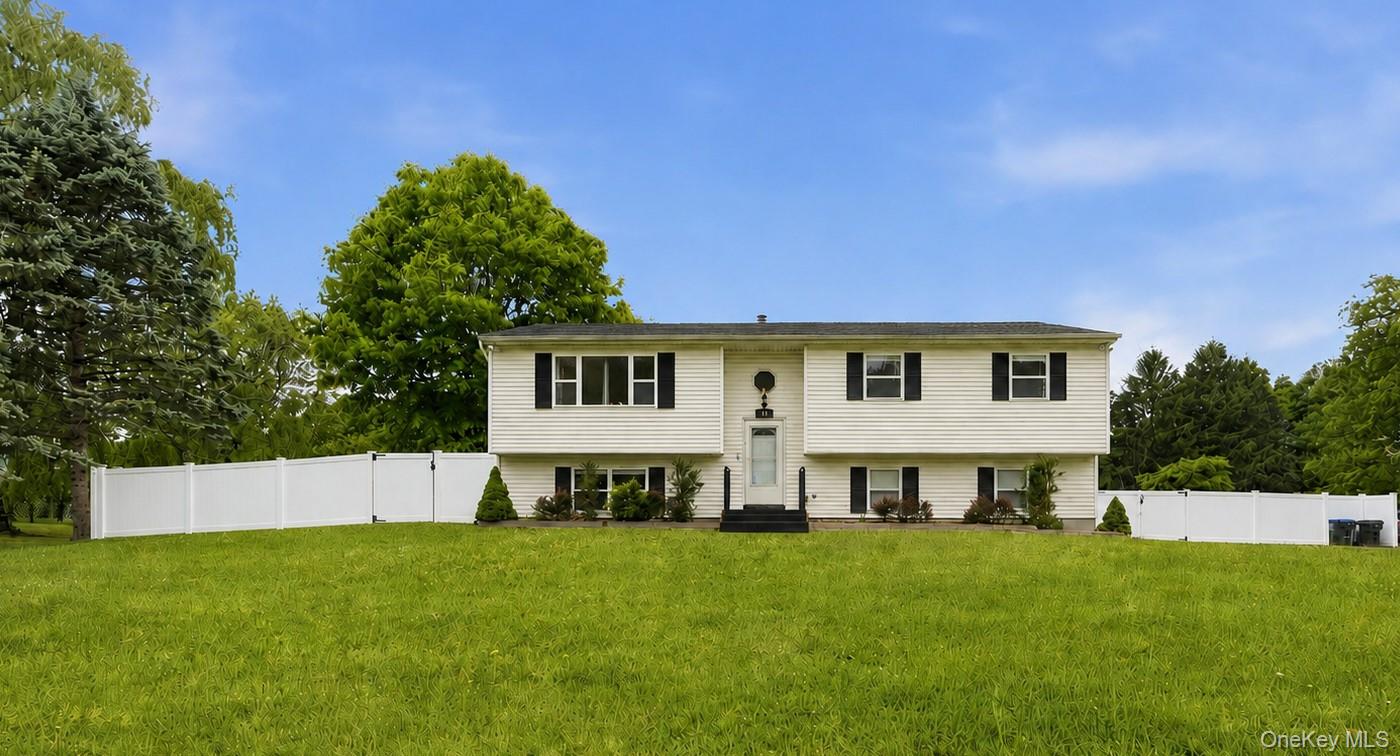 11 Chandler Drive, Chester NY 10918