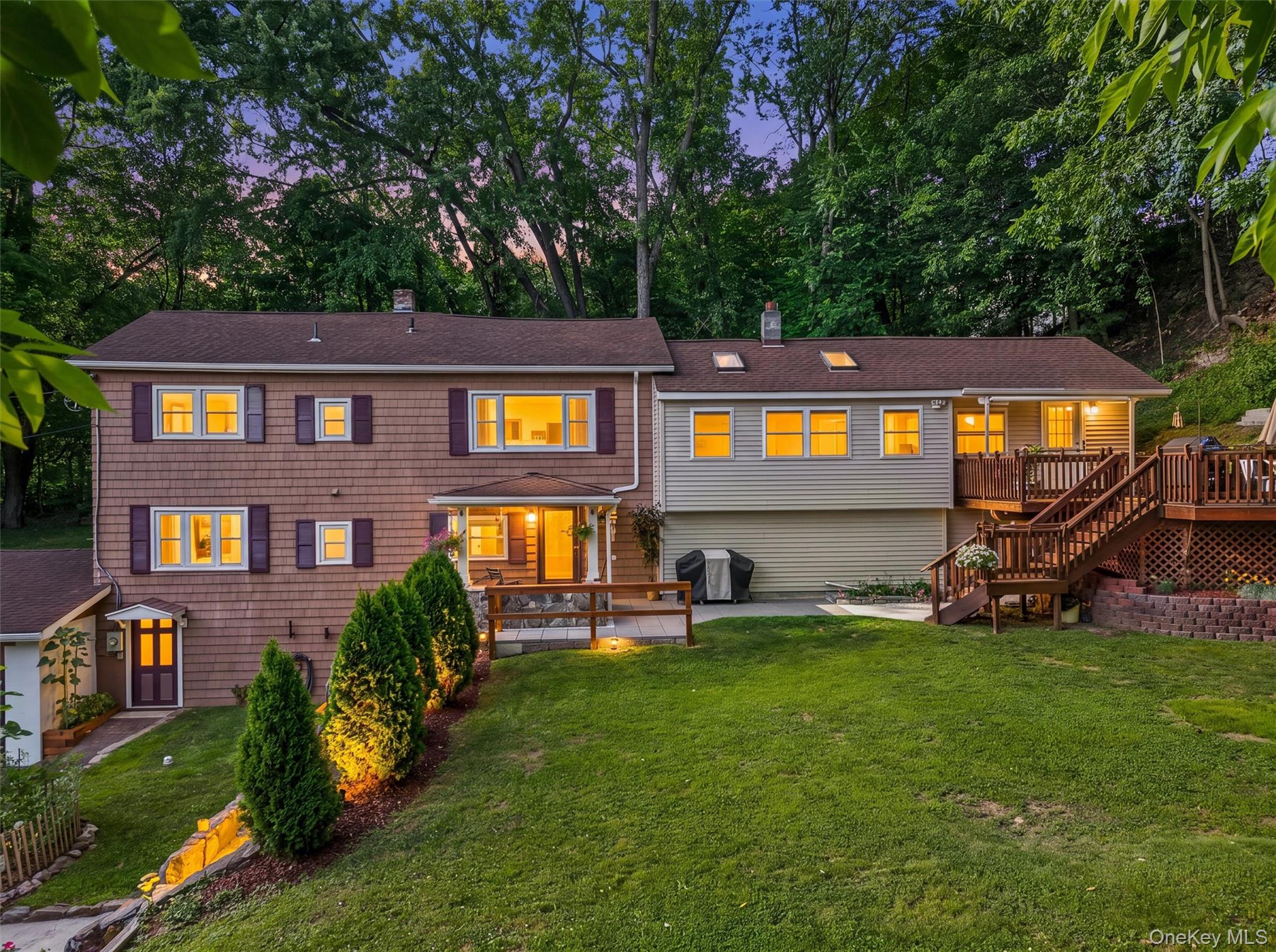 17 Dock, Milton NY 12547